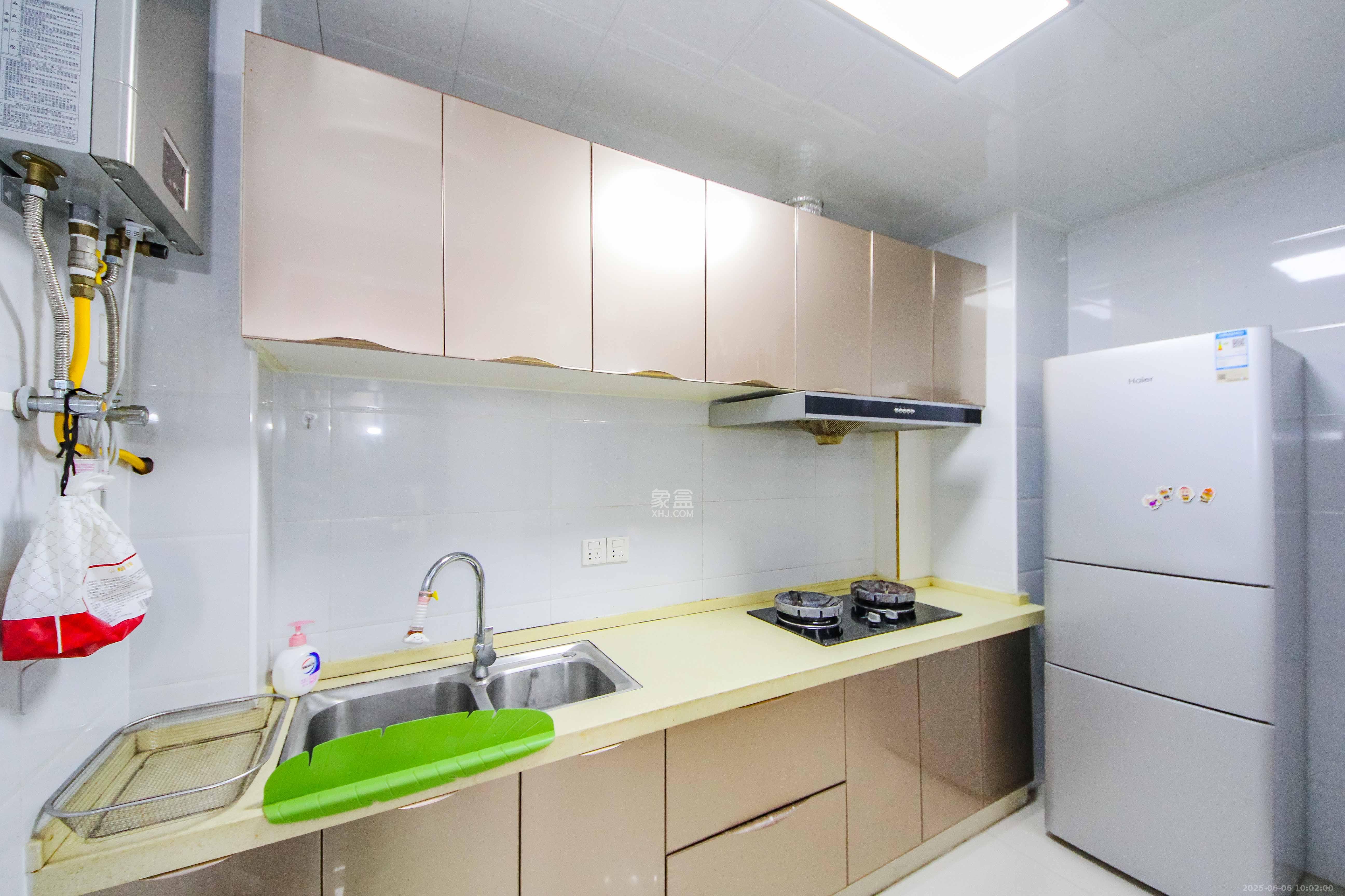 湘熙水郡(观澜海赋家园) 3室2厅1卫 86.0万 湘熙水郡(观澜海赋家园) 3室2厅1卫 86.0万厨房