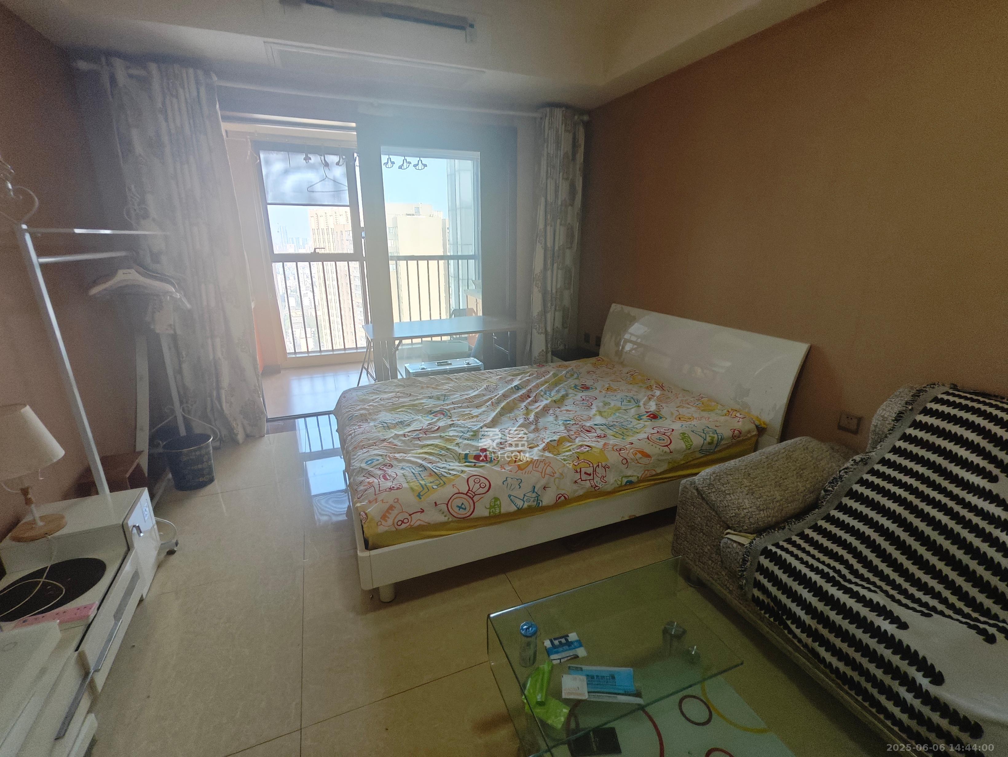 东塘瑞府  1室1厅1卫    1700.0元/月 东塘瑞府  1室1厅1卫    1700.0元/月室内图