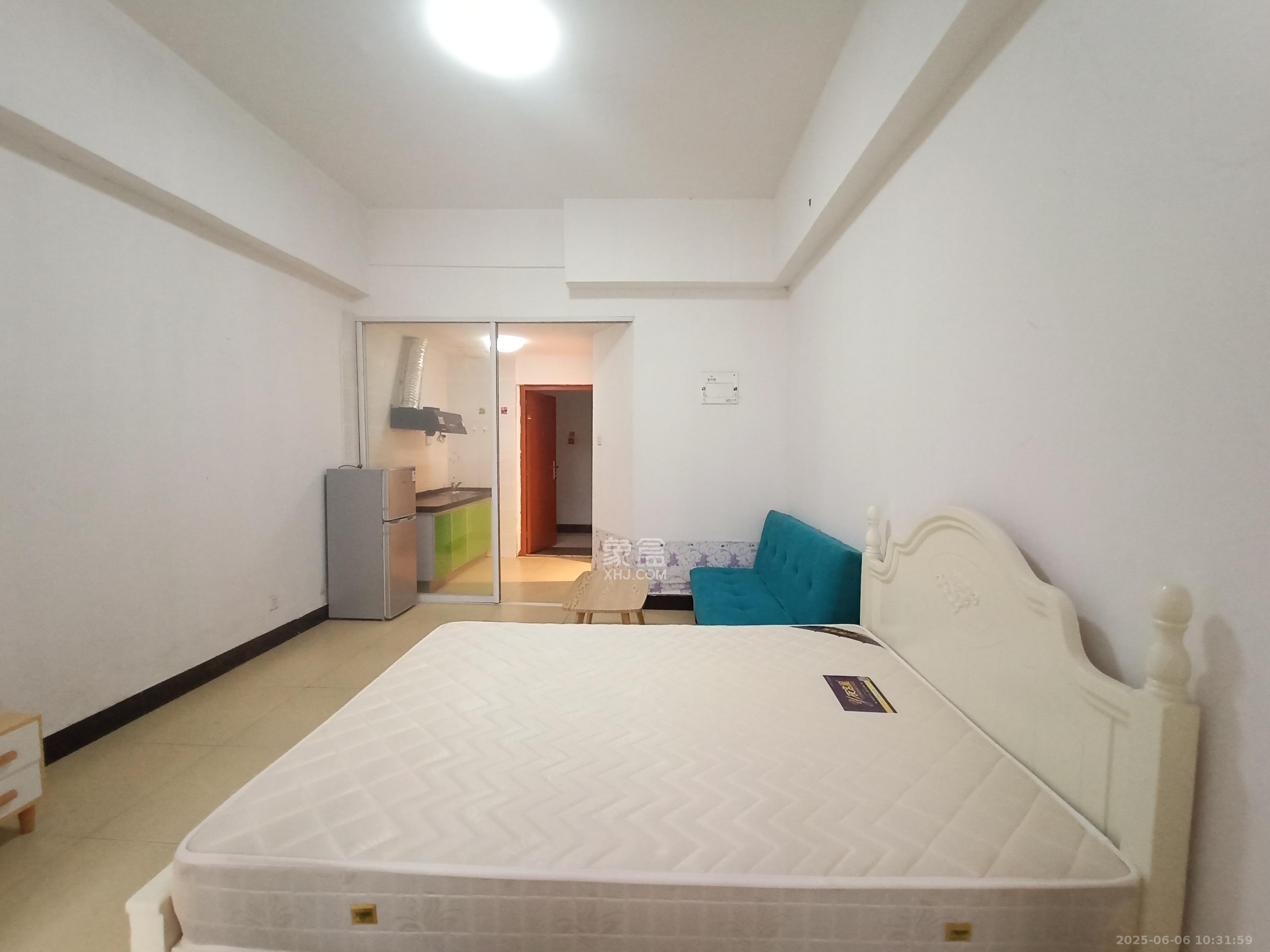 长房时代城 1室1厅1卫 1400.0元/月 长房时代城 1室1厅1卫 1400.0元/月室内图