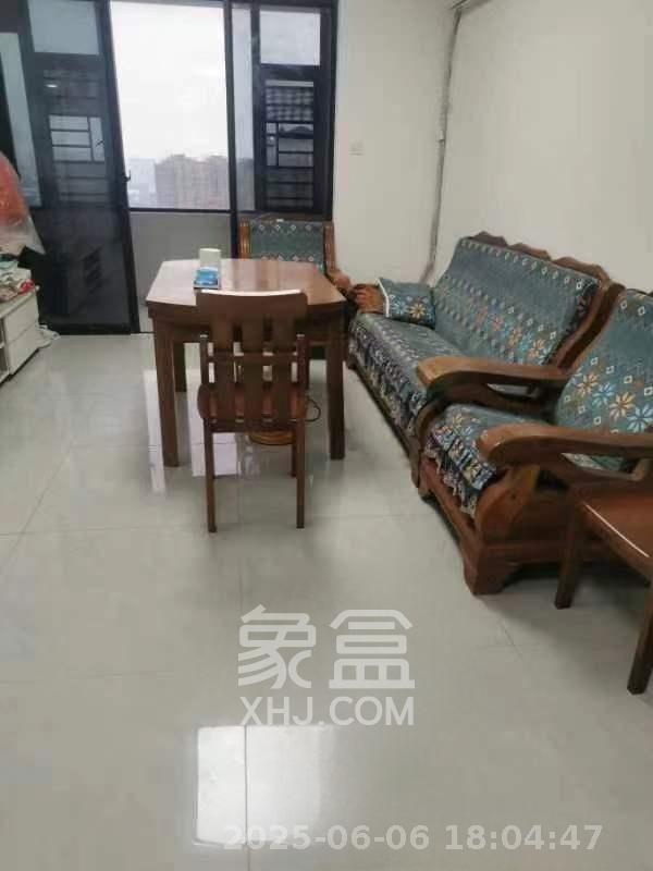 康桥长郡  2室1厅1卫    1600.0元/月