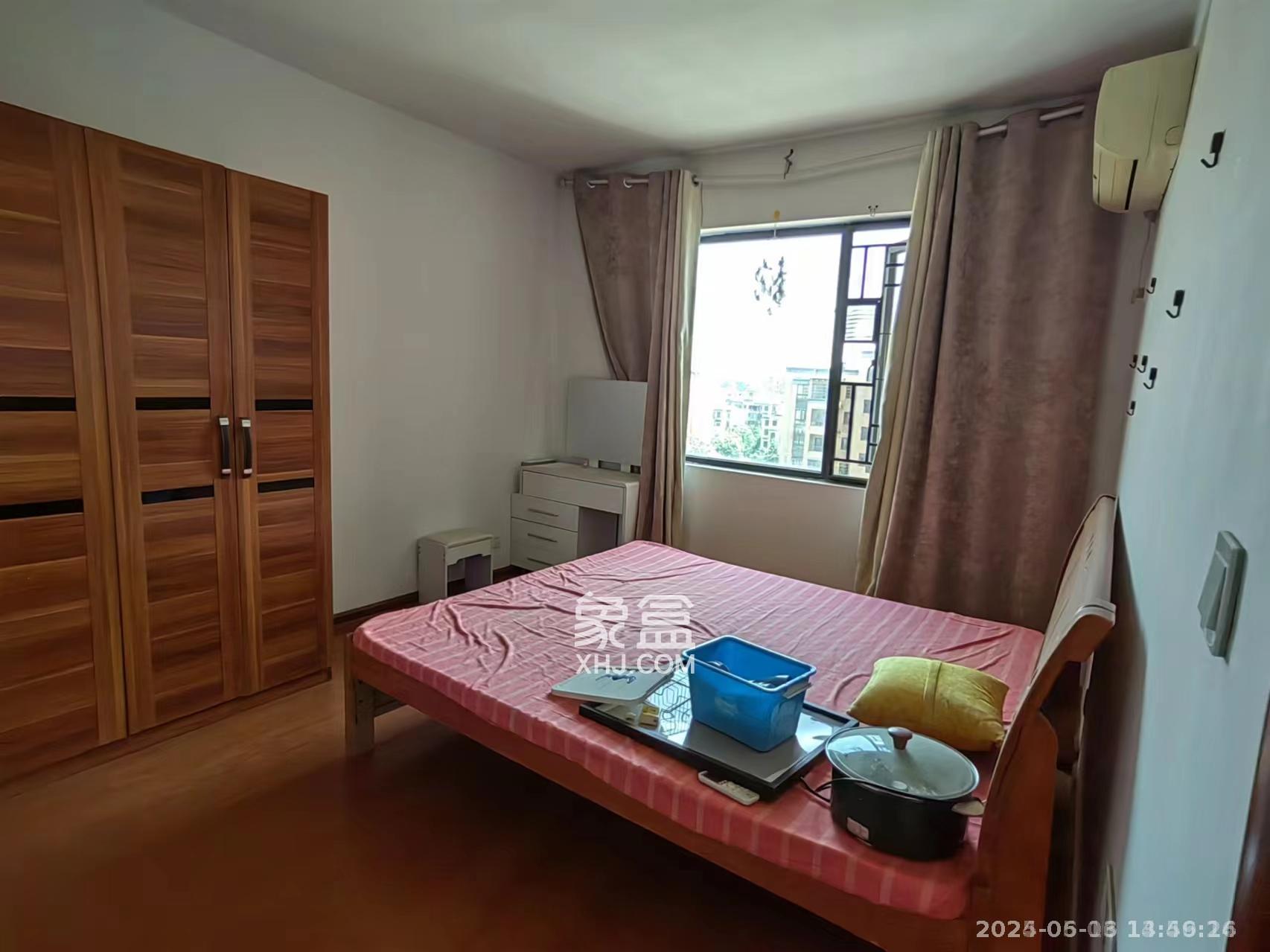 中悦领秀城  3室2厅2卫    1900.0元/月 中悦领秀城  3室2厅2卫    1900.0元/月室内图