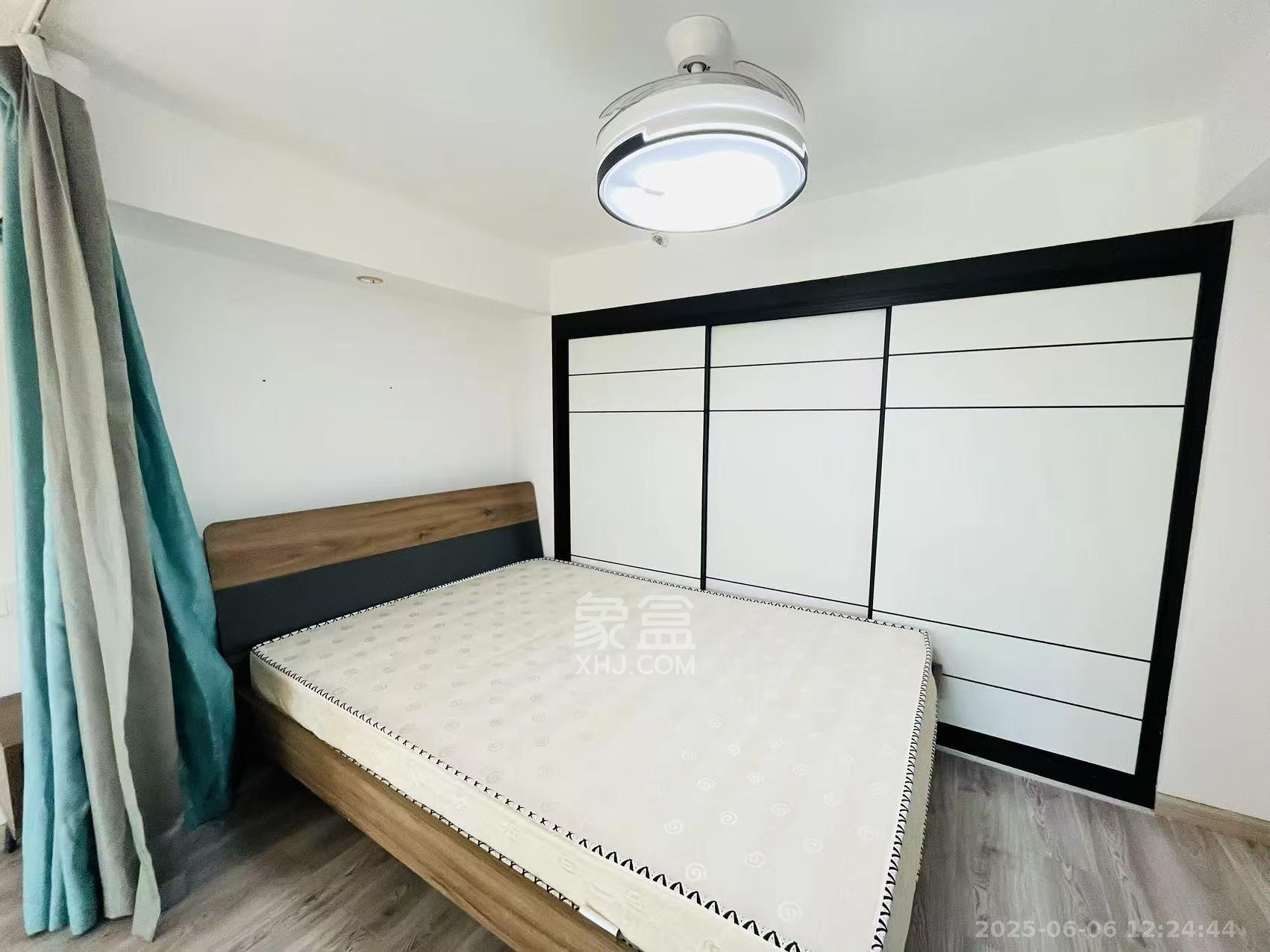 东盈商业广场(华泉城市广场)  2室1厅1卫    2300.0元/月 东盈商业广场(华泉城市广场)  2室1厅1卫    2300.0元/月室内图