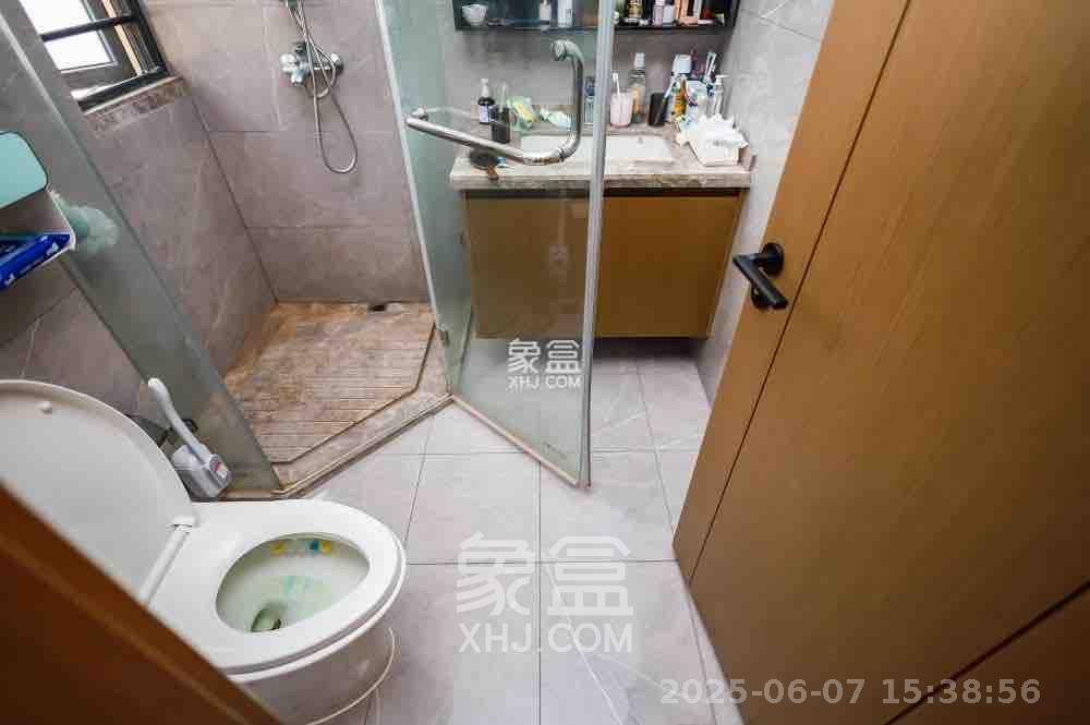 长房云西府一期  3室2厅2卫   3200.00元/月室内图