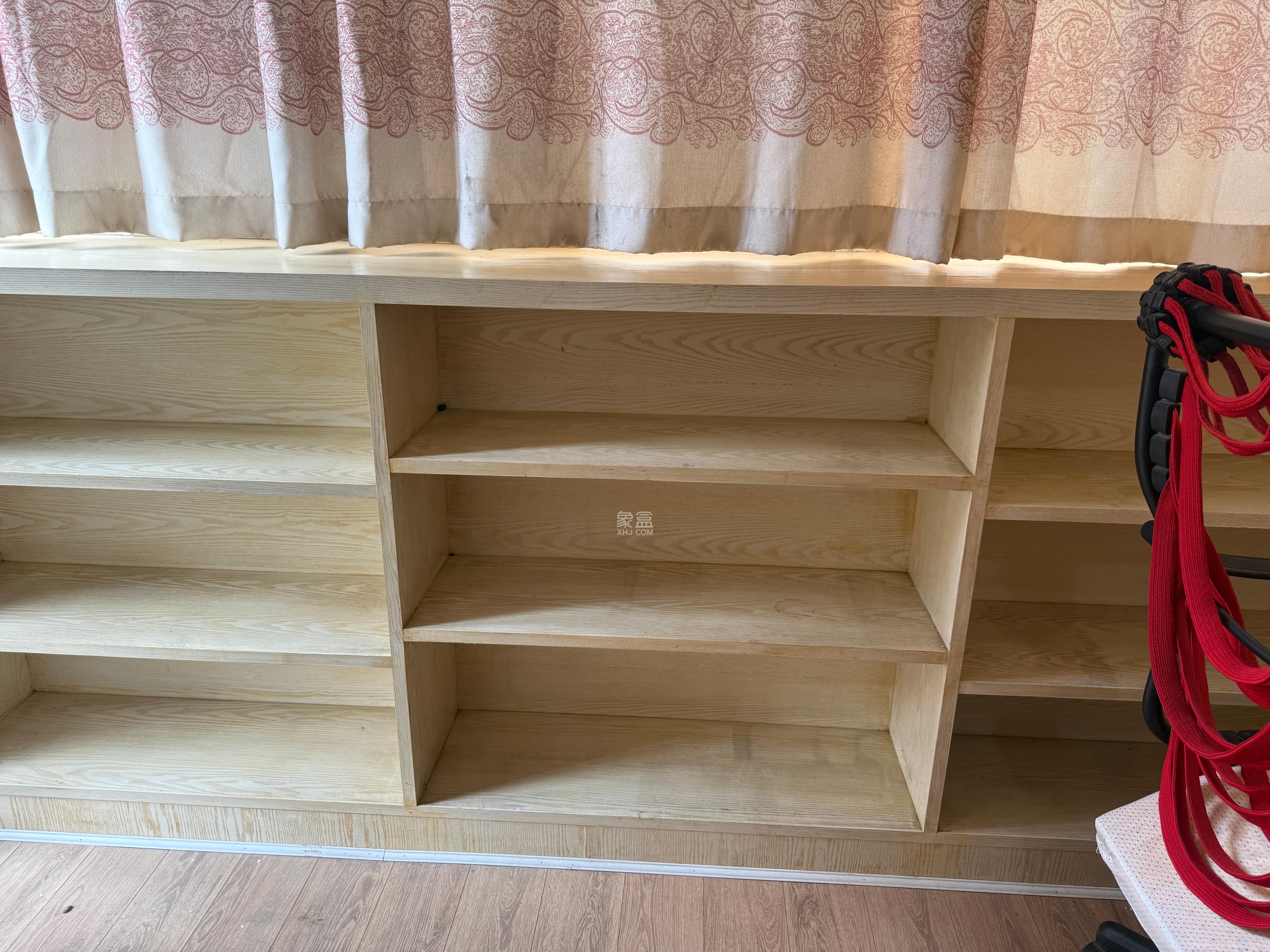 水映青山 3室2厅2卫 2400.0元/月 水映青山 3室2厅2卫 2400.0元/月室内图