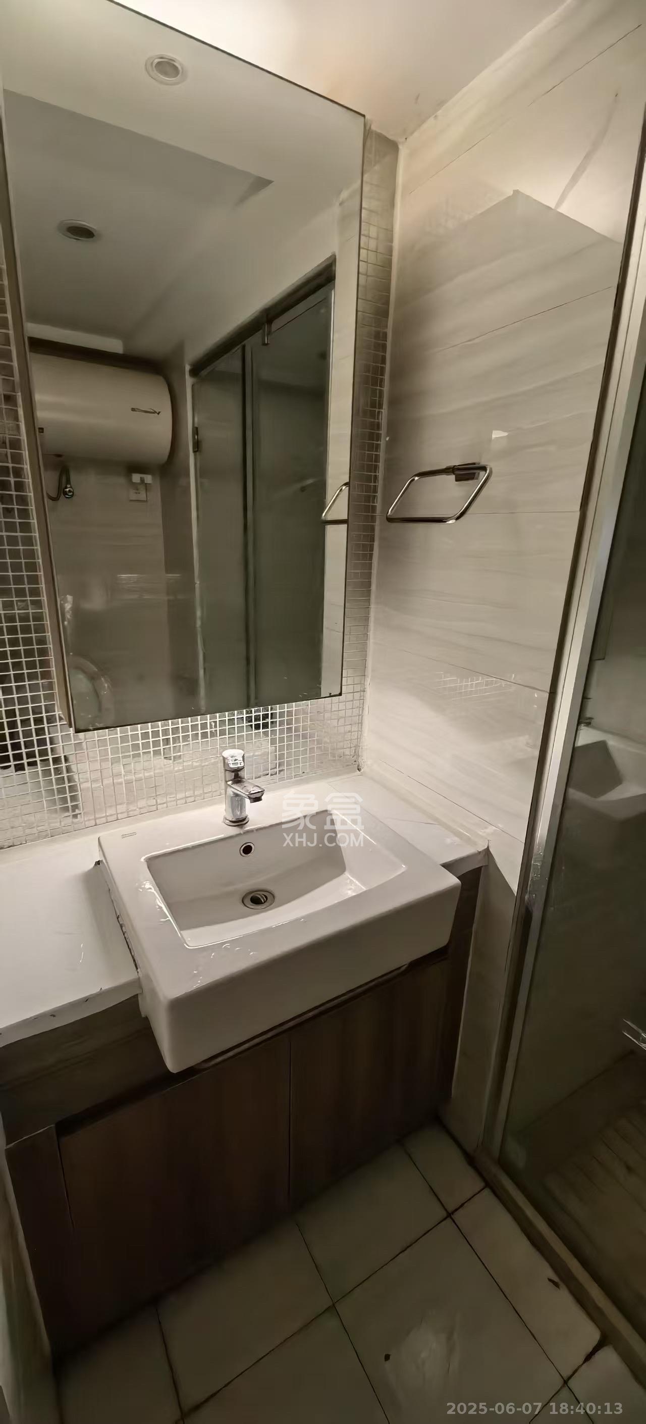 奥林匹克花园贡院三期  1室1厅1卫   1400.00元/月室内图