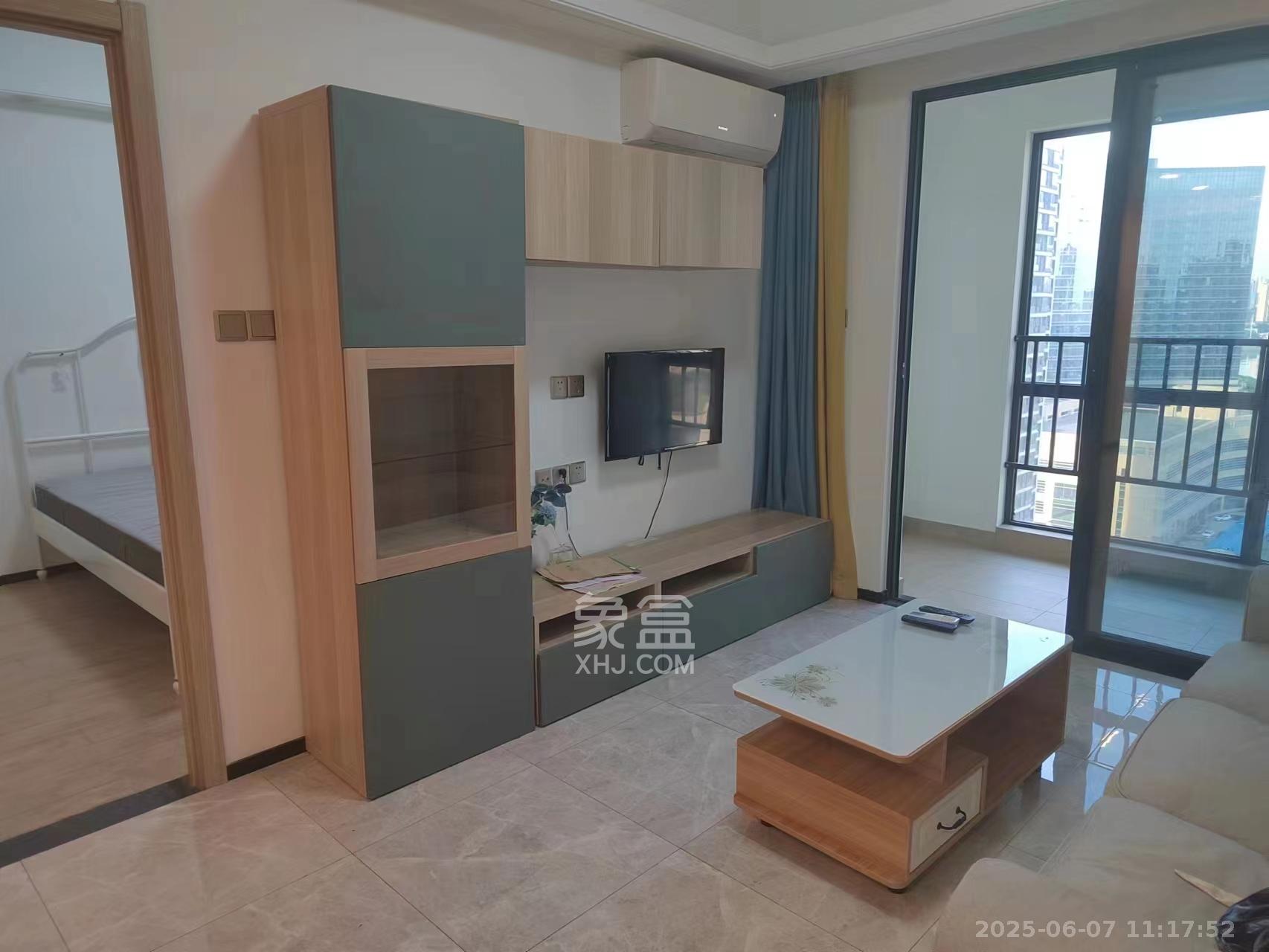 中海阅江府  1室1厅1卫   2500.00元/月室内图