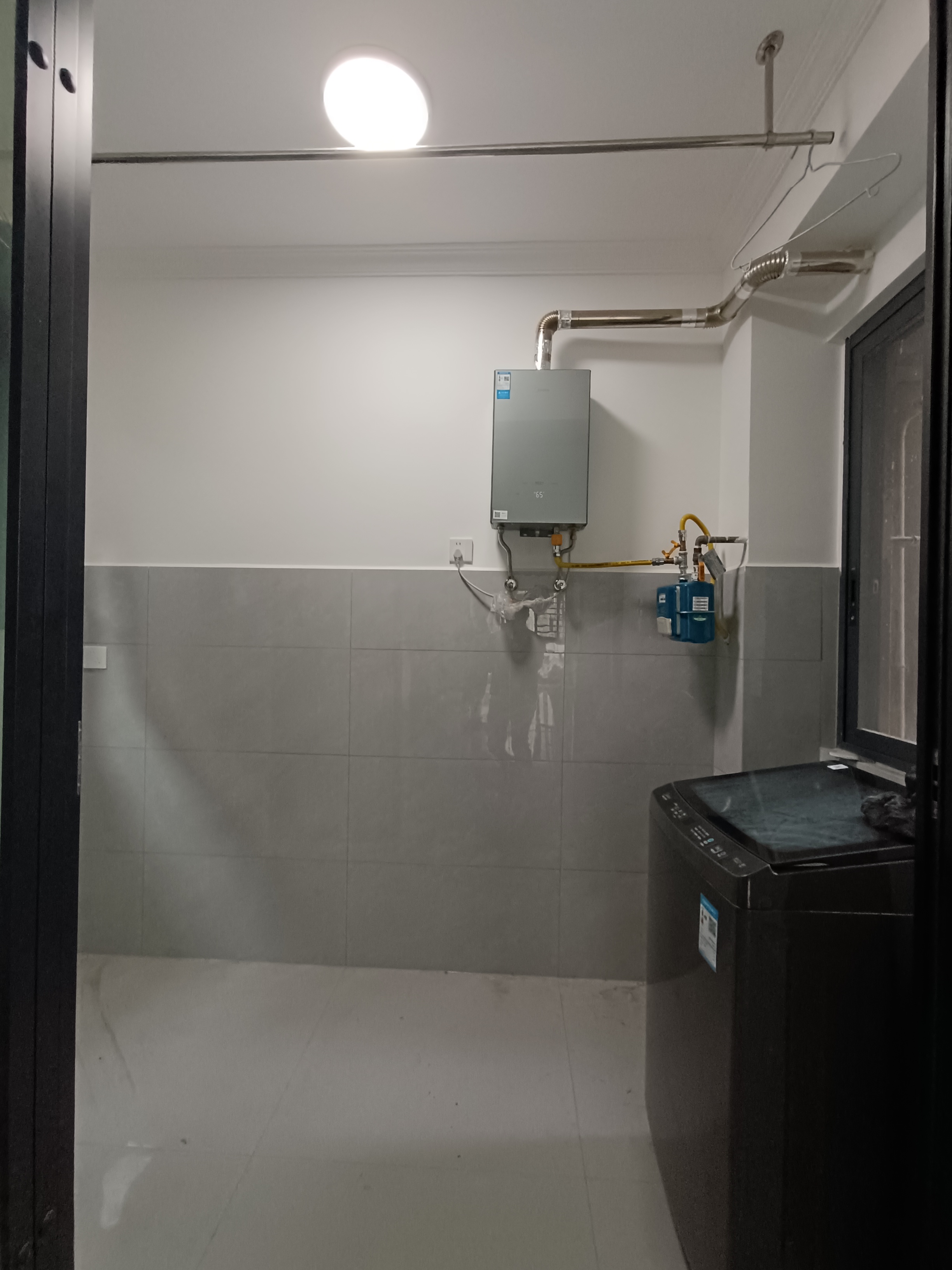 荣盛花语书苑 4室2厅2卫 2500.0元/月 荣盛花语书苑 4室2厅2卫 2500.0元/月室内图