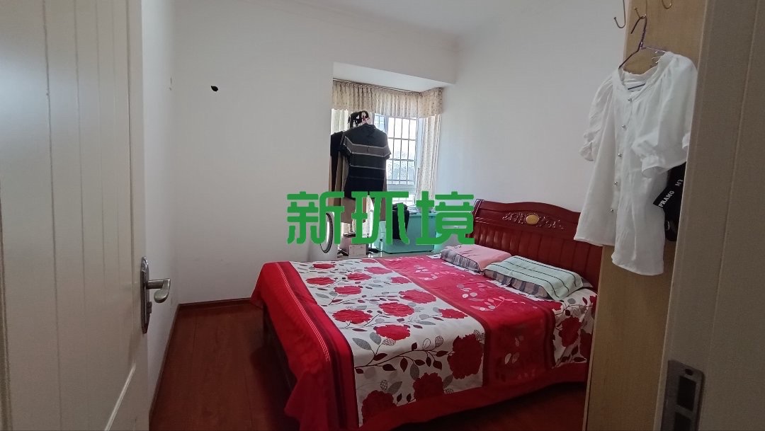 澧岸家园  4室2厅2卫   1380.00元/月室内图