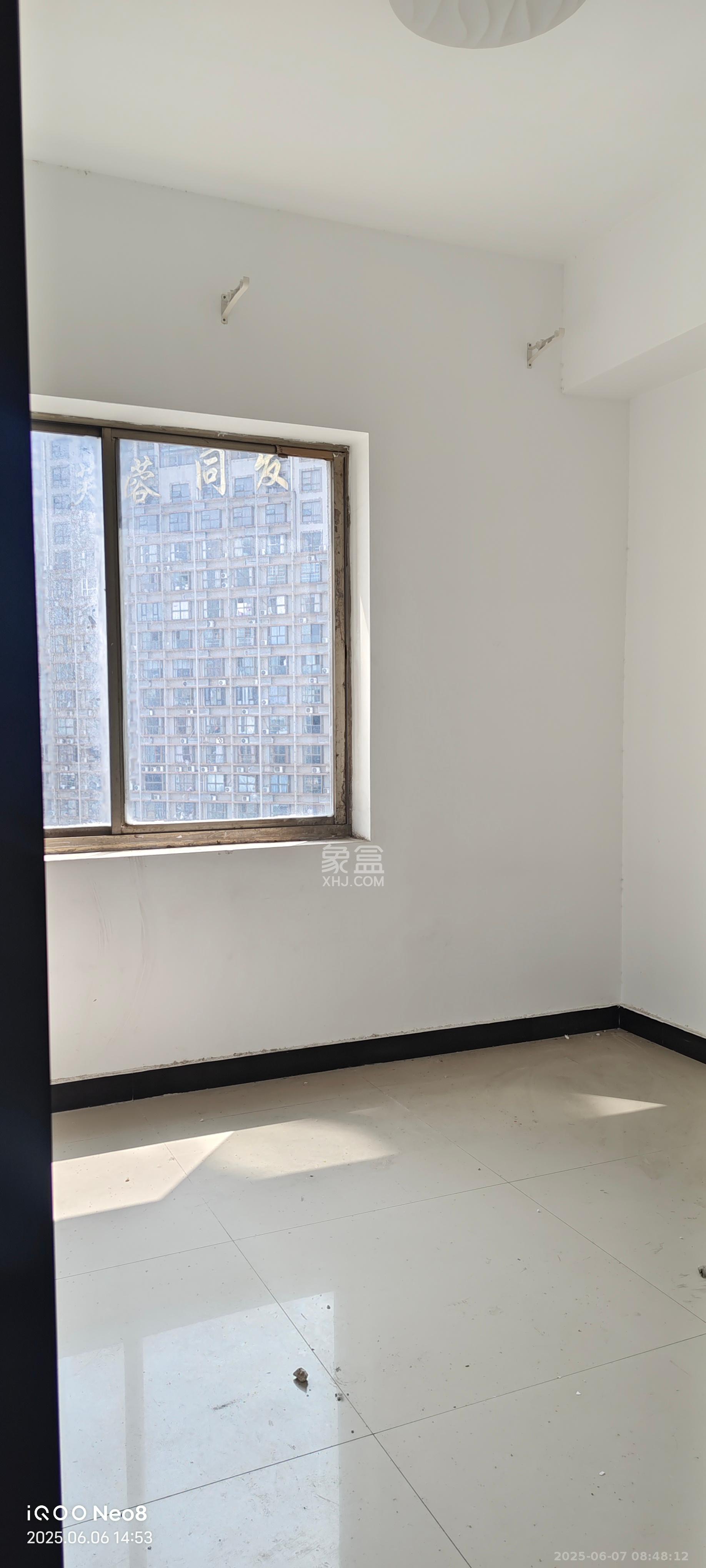 雨花大厦(云海大厦) 1室1厅1卫 7000.0元/月 雨花大厦(云海大厦) 1室1厅1卫 7000.0元/月室内图