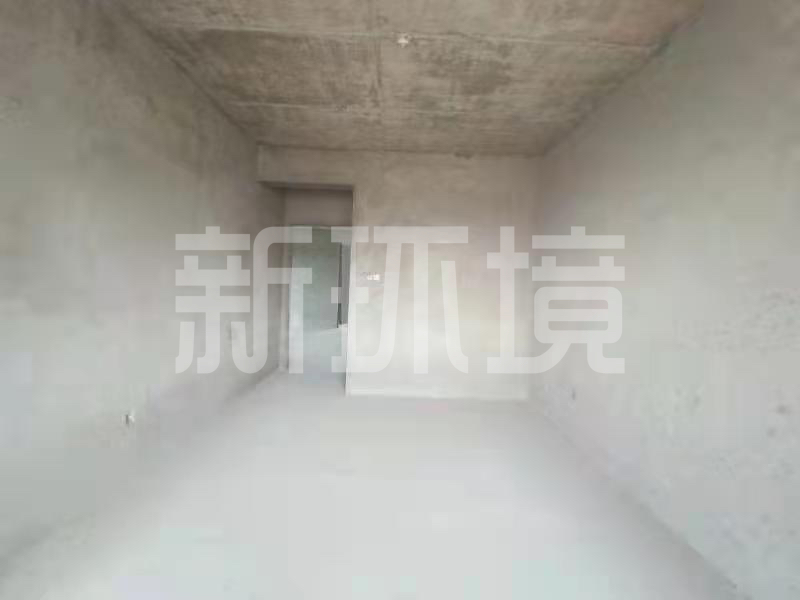 江与城  1室0厅0卫   110.00万客厅