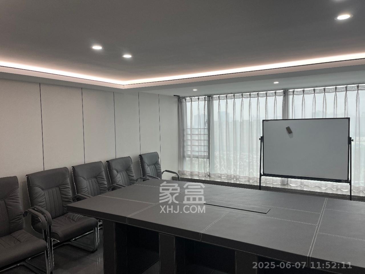 京武浪琴山三期(京武中心) 4室1厅1卫 38000.0元/月 京武浪琴山三期(京武中心) 4室1厅1卫 38000.0元/月室内图