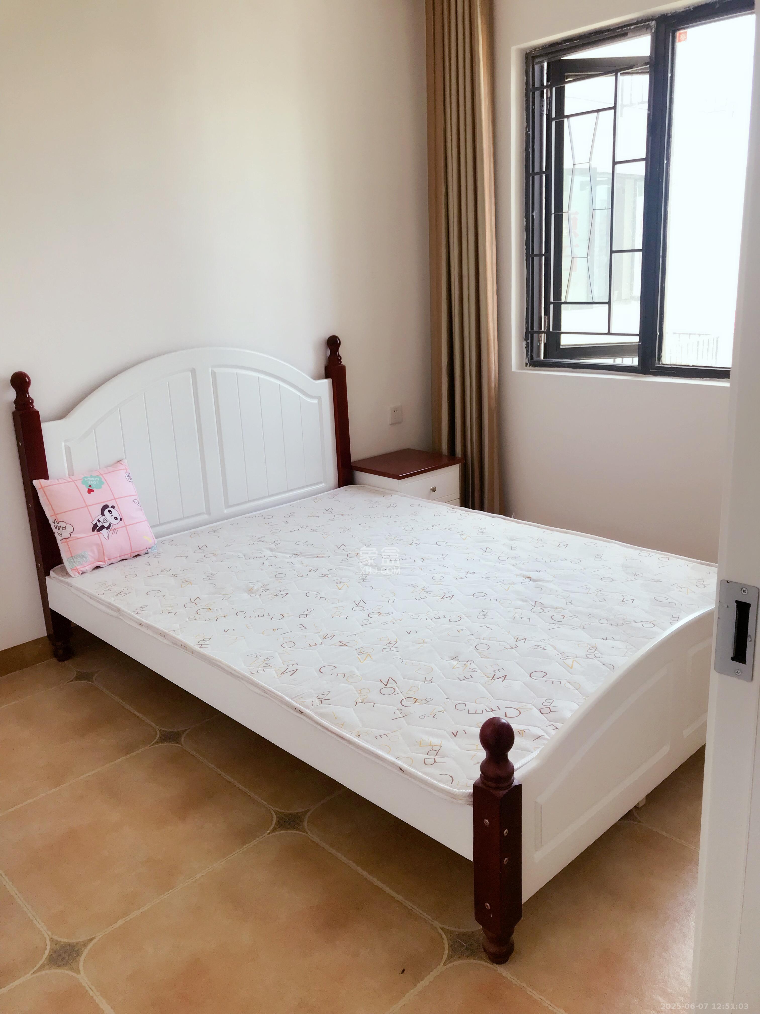 丽水熙园  3室2厅1卫   2600.00元/月室内图