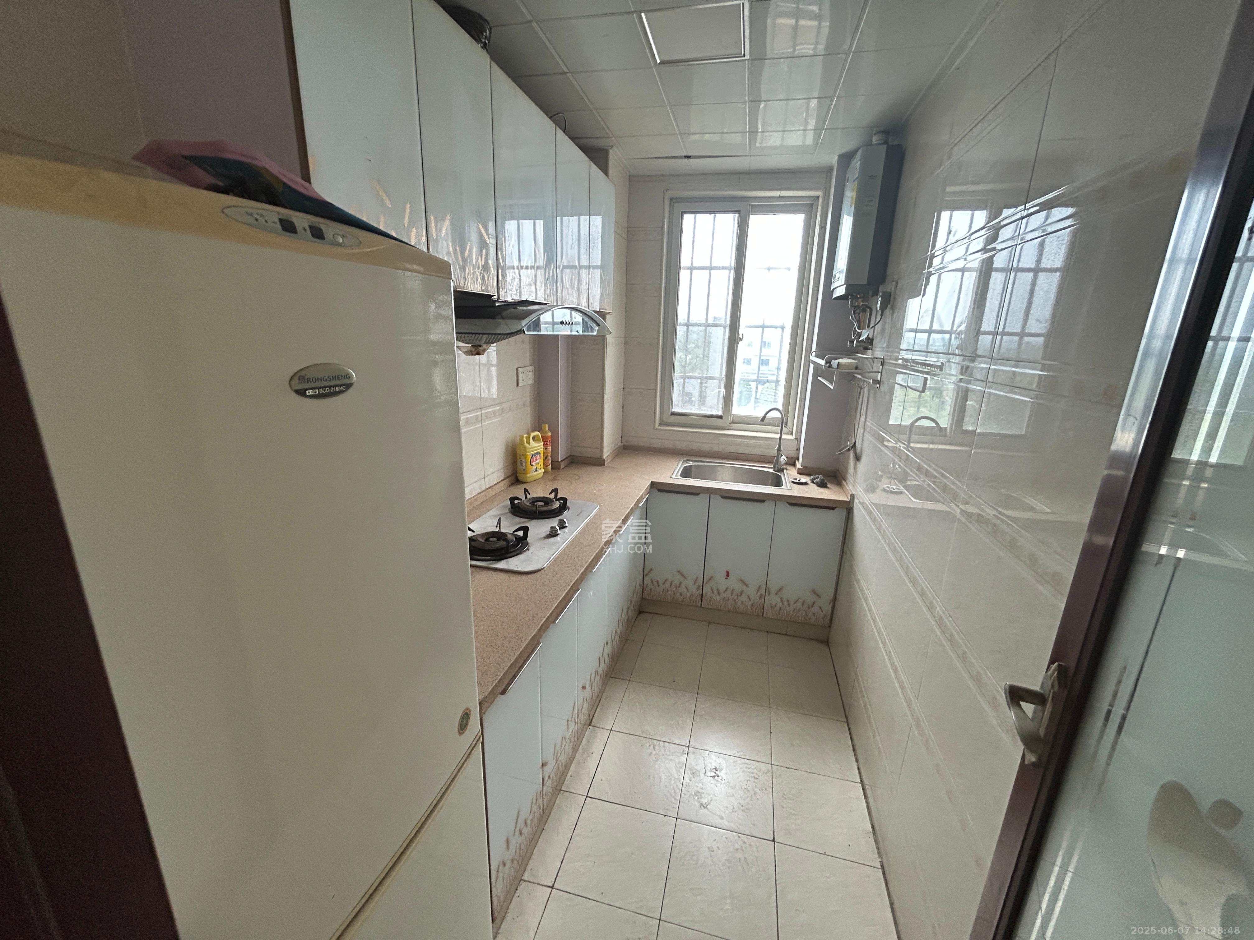 三城花苑(一,二,三期) 2室2厅1卫 1000.0元/月 三城花苑(一,二,三期) 2室2厅1卫 1000.0元/月室内图