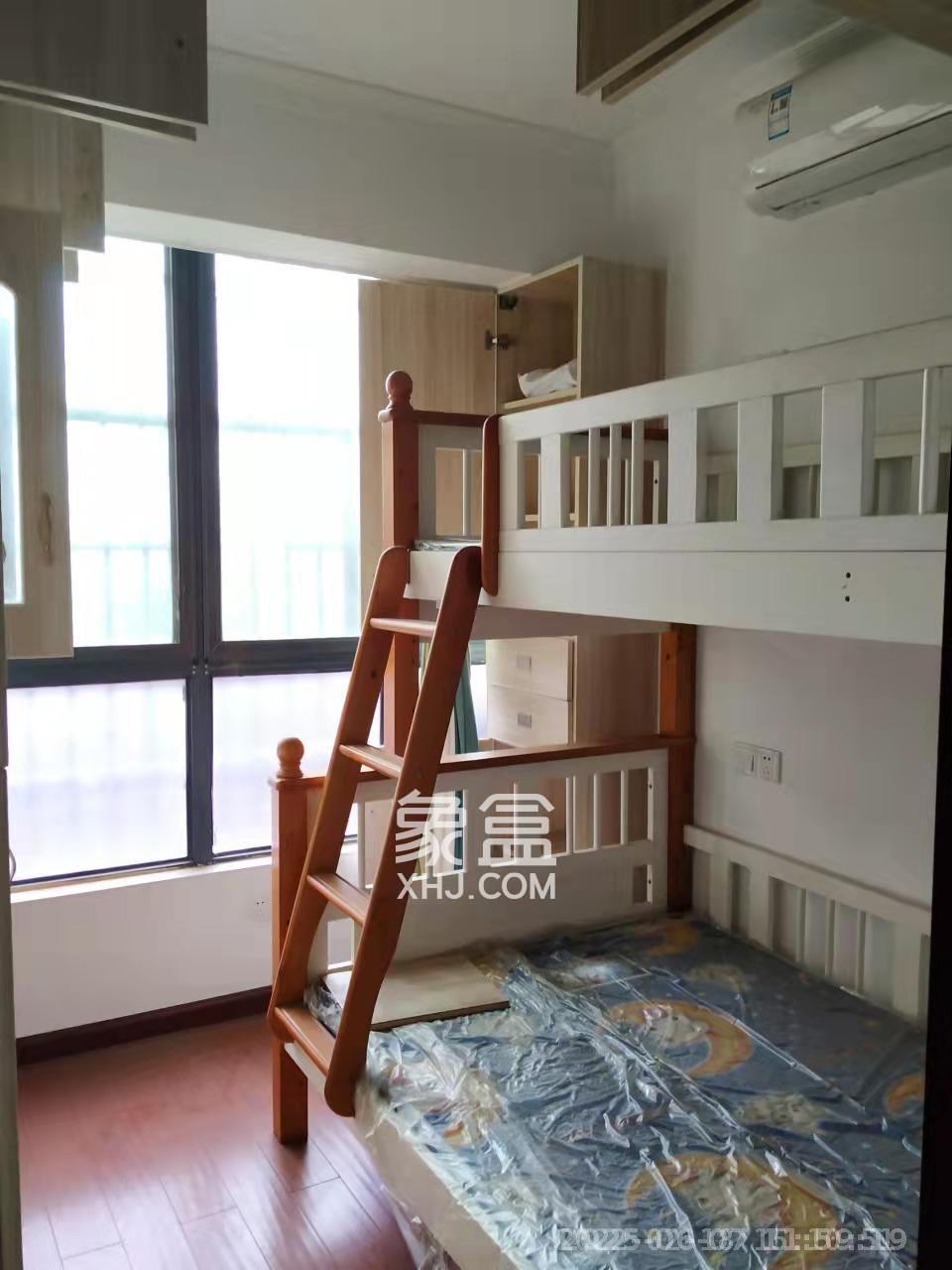 佛奥康桥水岸  3室2厅2卫   1700.00元/月室内图