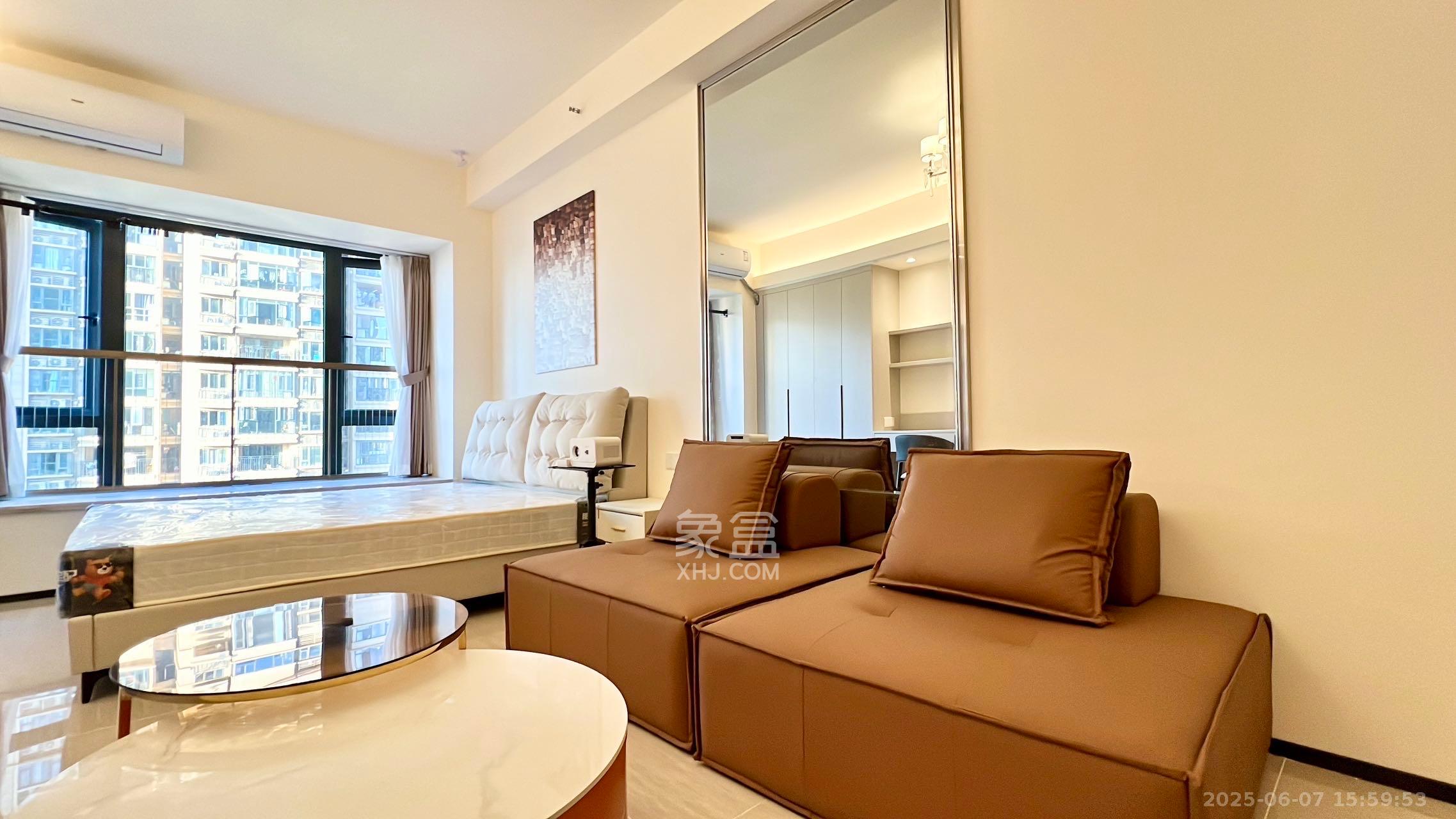 恒大国际广场  1室1厅1卫    2000.0元/月 恒大国际广场  1室1厅1卫    2000.0元/月室内图