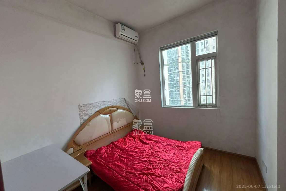 中房F联邦  3室2厅1卫    2200.0元/月 中房F联邦  3室2厅1卫    2200.0元/月室内图