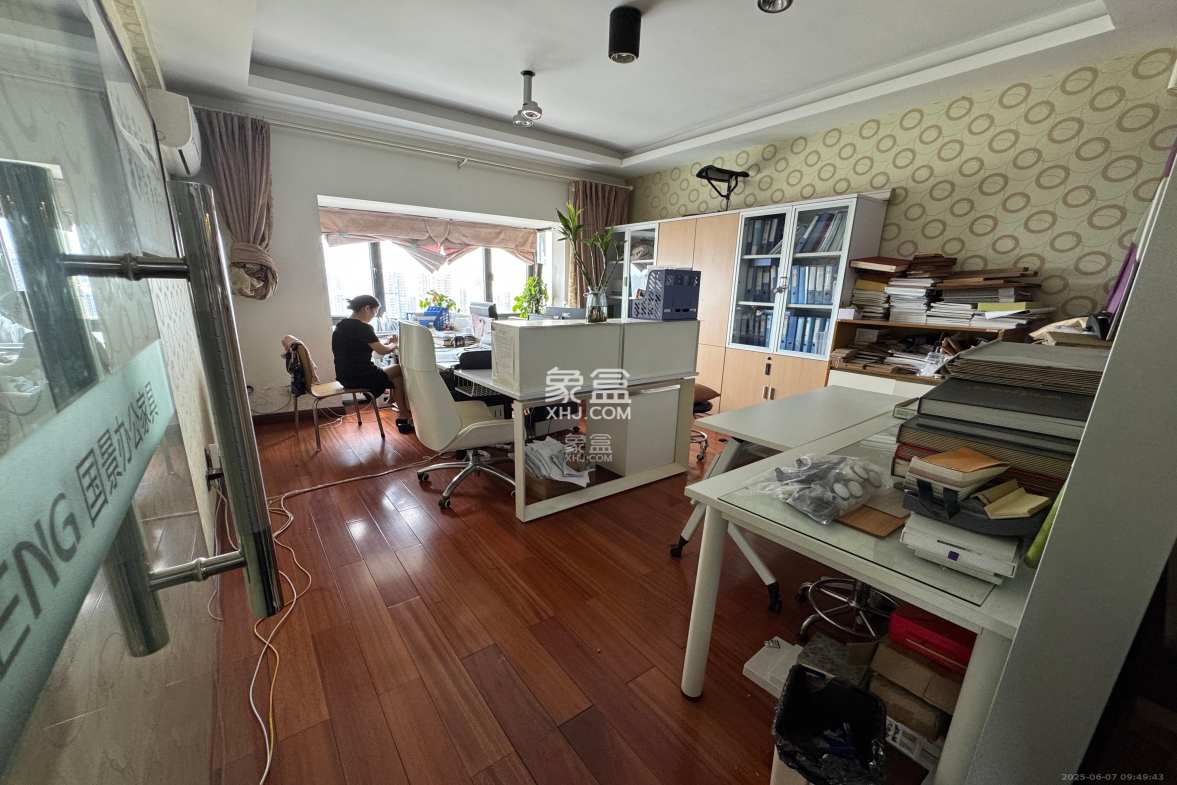 建安新商汇 4室2厅1卫 5000.0元/月 建安新商汇 4室2厅1卫 5000.0元/月室内图