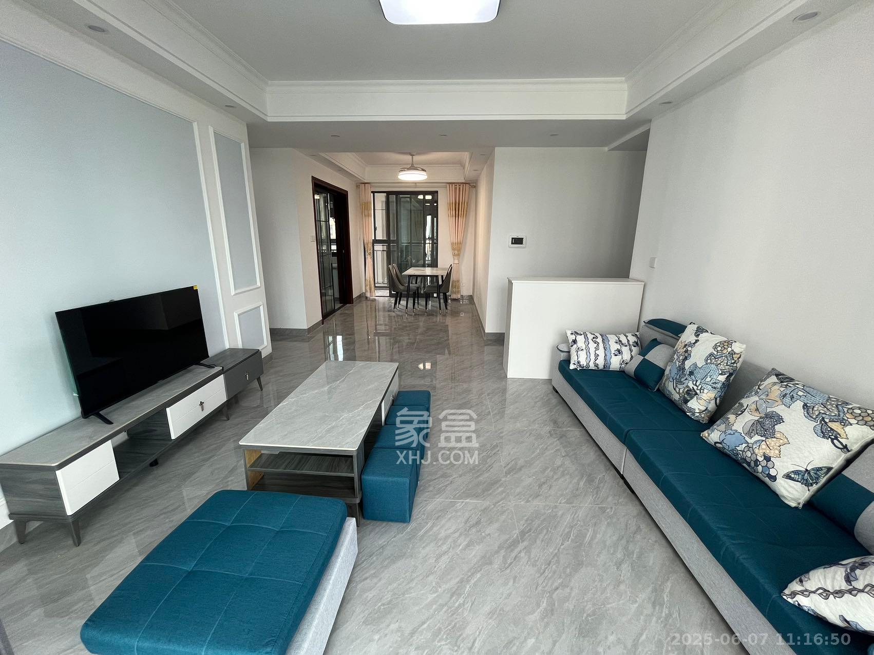 九华新城 3室2厅2卫 2000.0元/月 九华新城 3室2厅2卫 2000.0元/月室内图