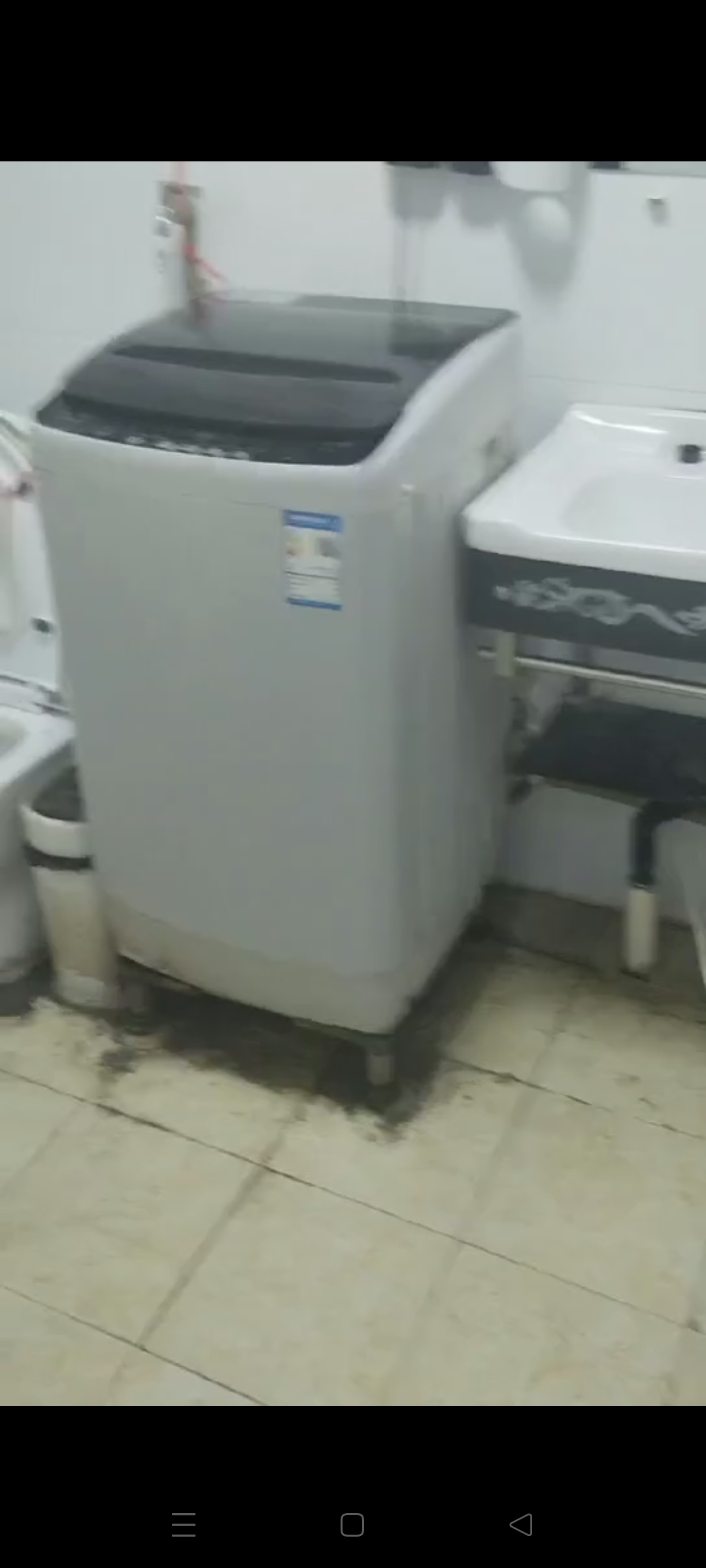 港苑小区 1室1厅1卫 1300.0元/月 港苑小区 1室1厅1卫 1300.0元/月室内图