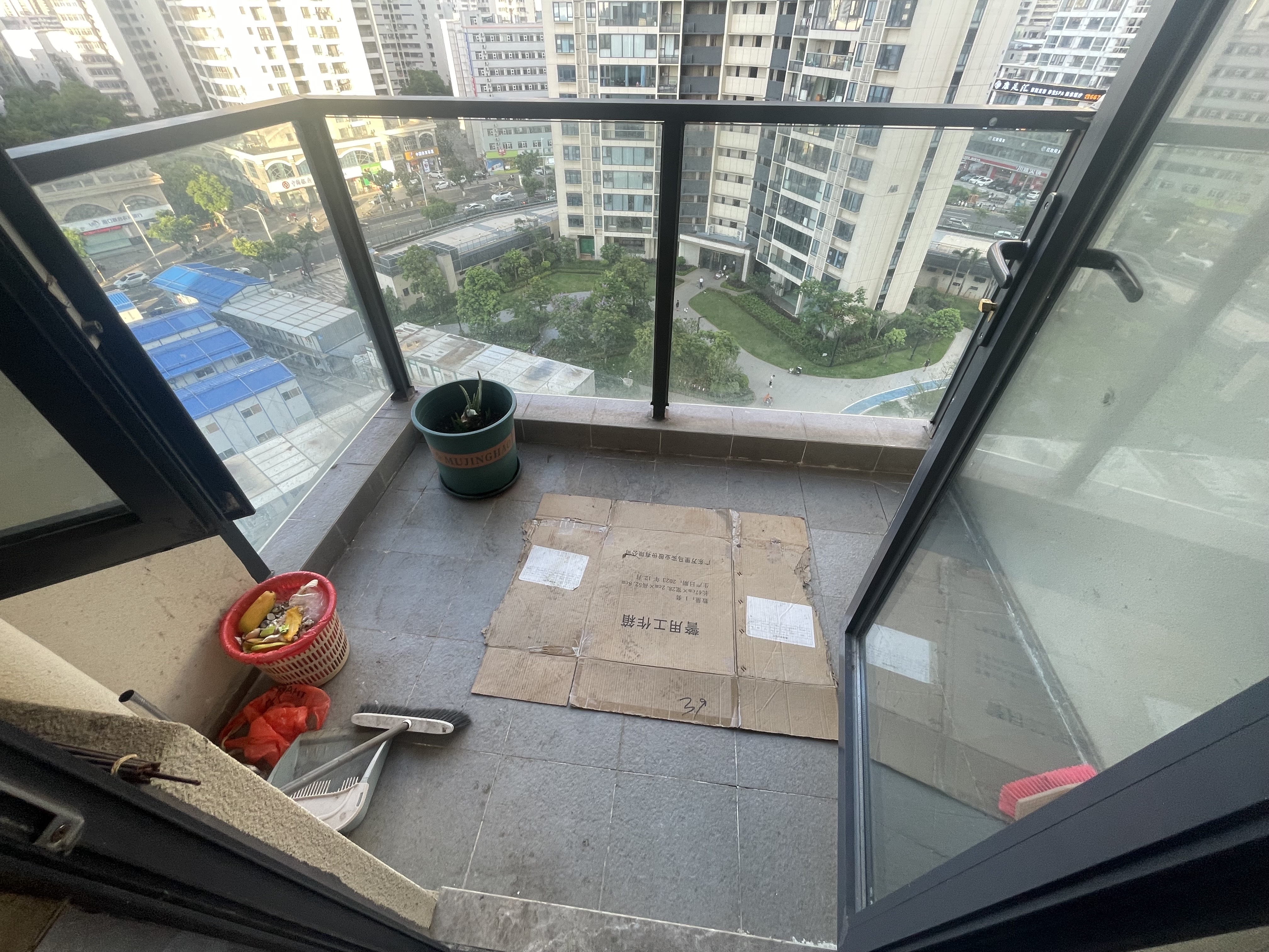 华润中心二期东悦府  4室2厅3卫   8000.00元/月室内图