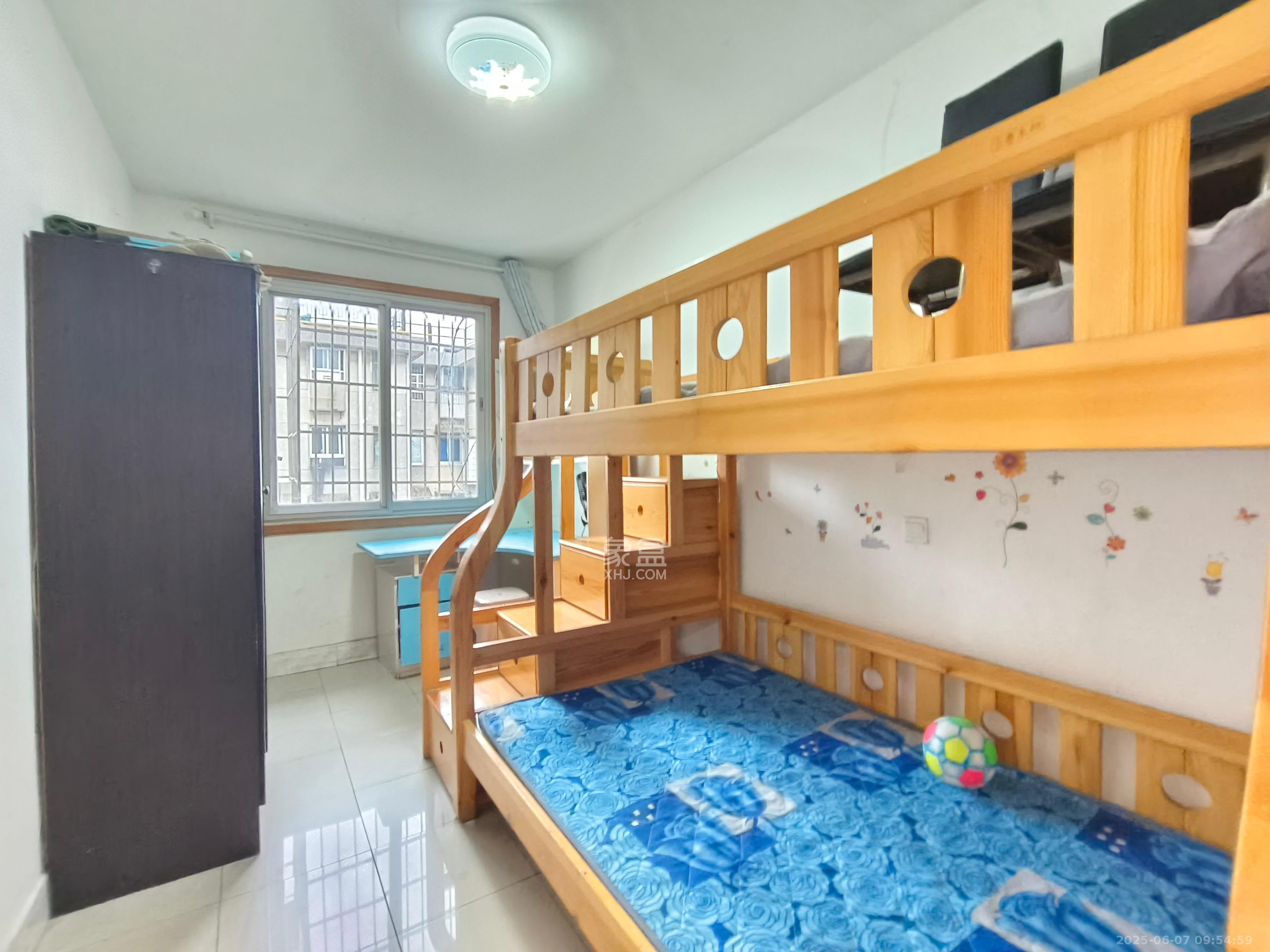 蒋家垅社区 2室1厅1卫 1300.0元/月 蒋家垅社区 2室1厅1卫 1300.0元/月室内图