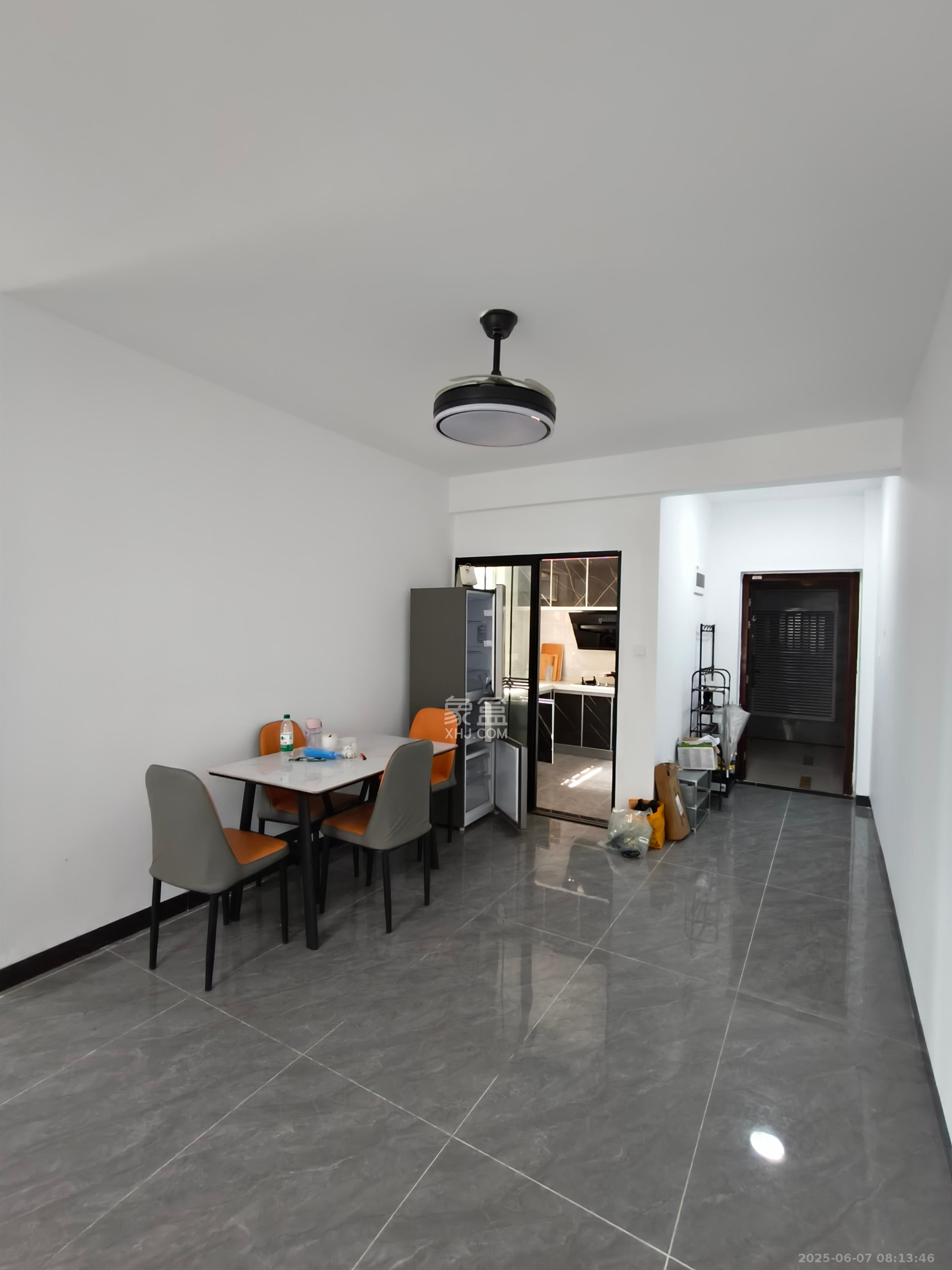 盛地东方芯府 3室2厅2卫 2200.0元/月 盛地东方芯府 3室2厅2卫 2200.0元/月室内图