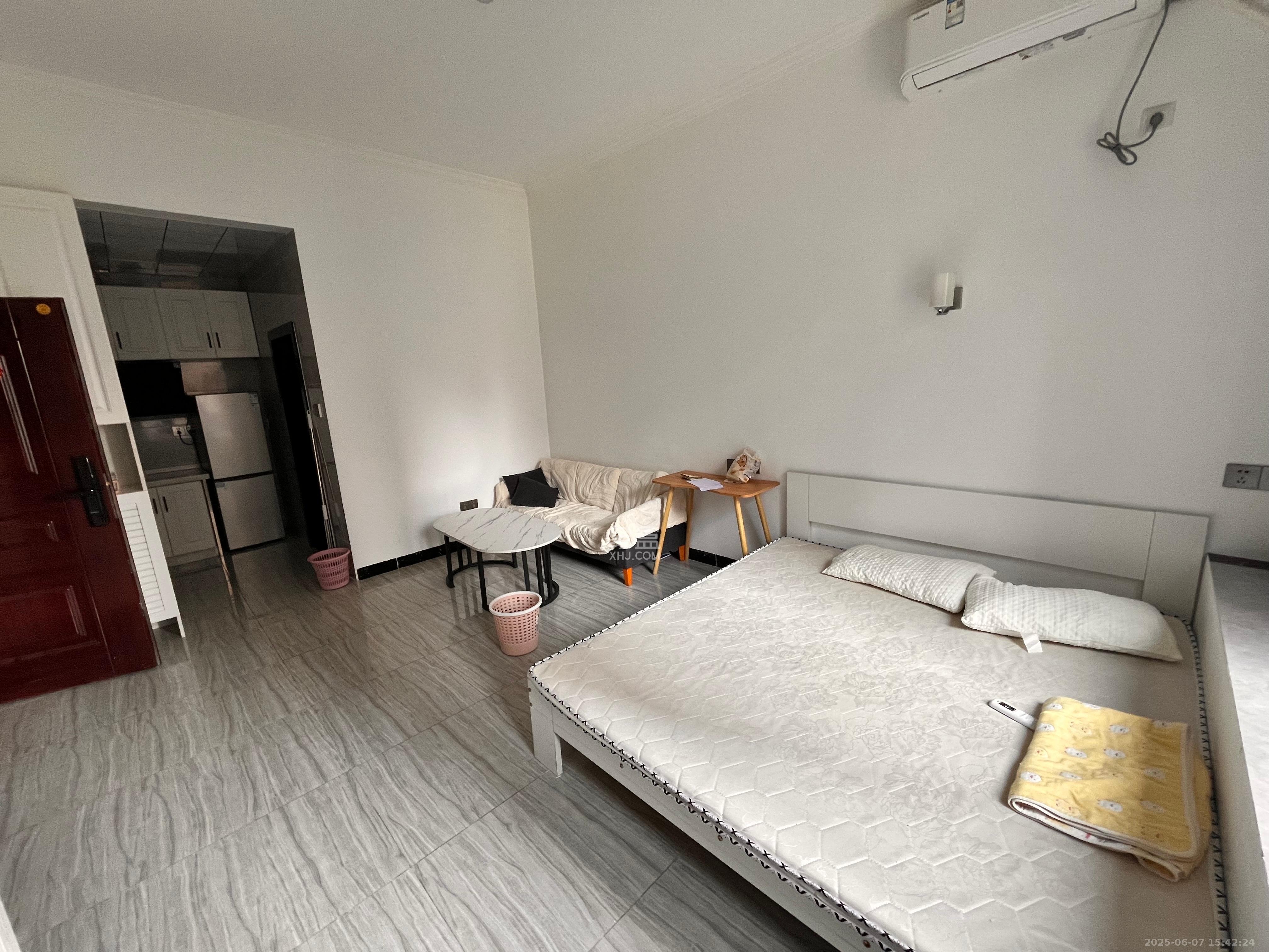 中建悦和城  1室0厅0卫    1350.0元/月