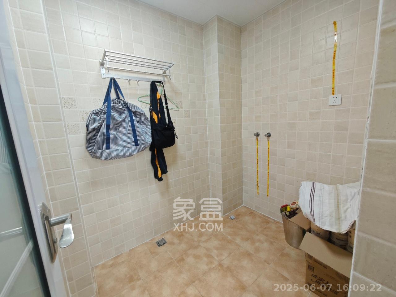 都江新城（都江新苑）  2室1厅1卫   3000.00元/月室内图