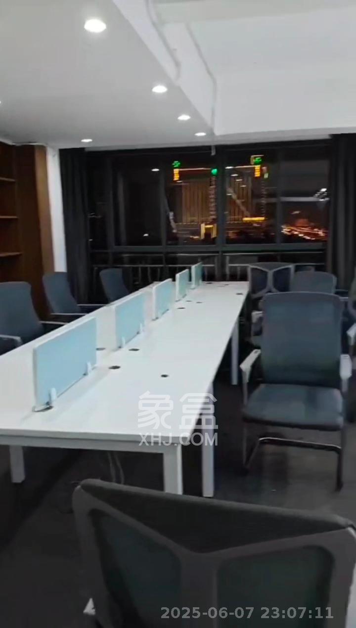 建安新商汇 3室2厅3卫 12000.0元/月 建安新商汇 3室2厅3卫 12000.0元/月室内图