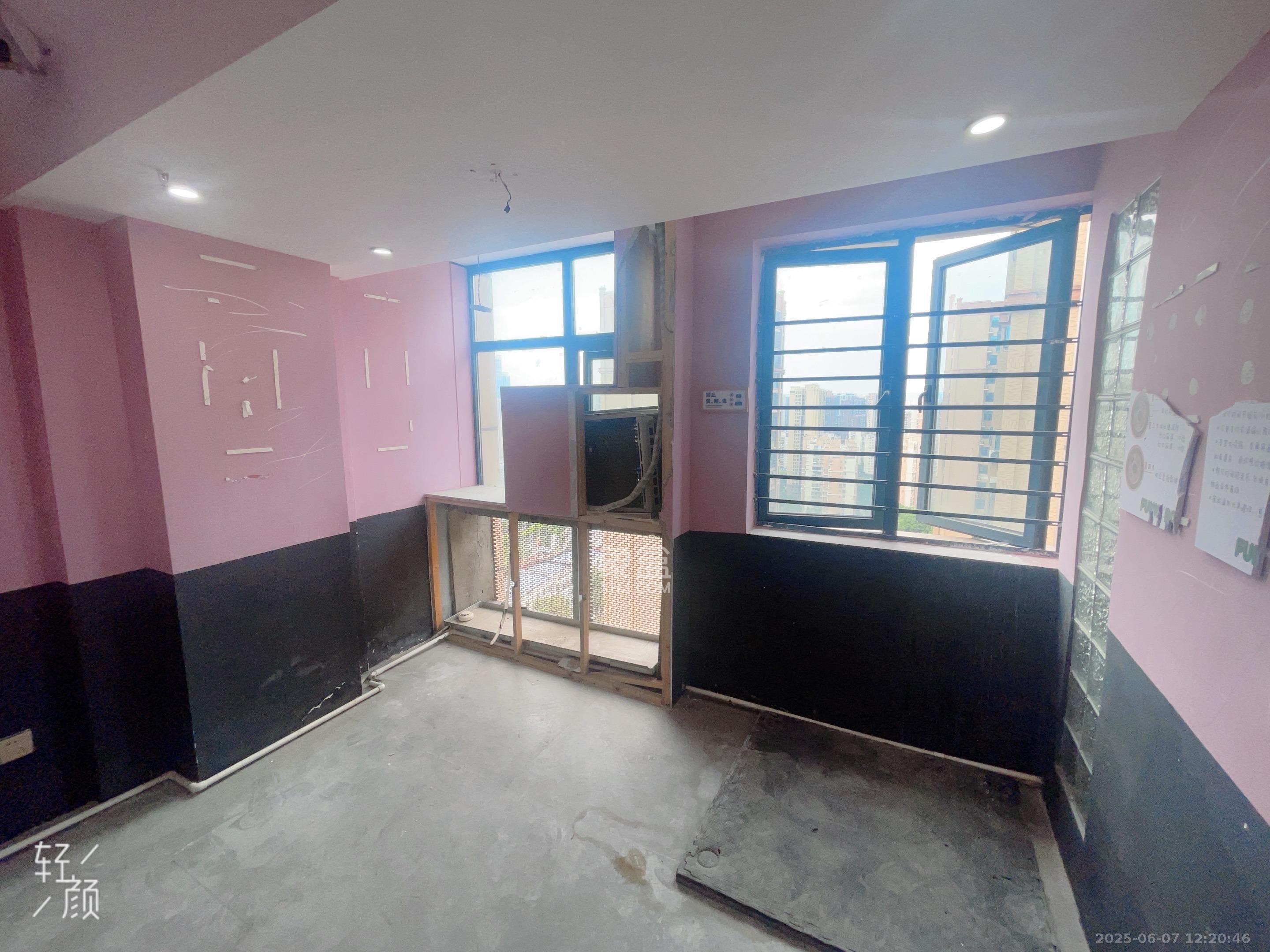 C-park天悦城(紫檀溪苑二期)  1室1厅1卫    1200.0元/月 C-park天悦城(紫檀溪苑二期)  1室1厅1卫    1200.0元/月室内图