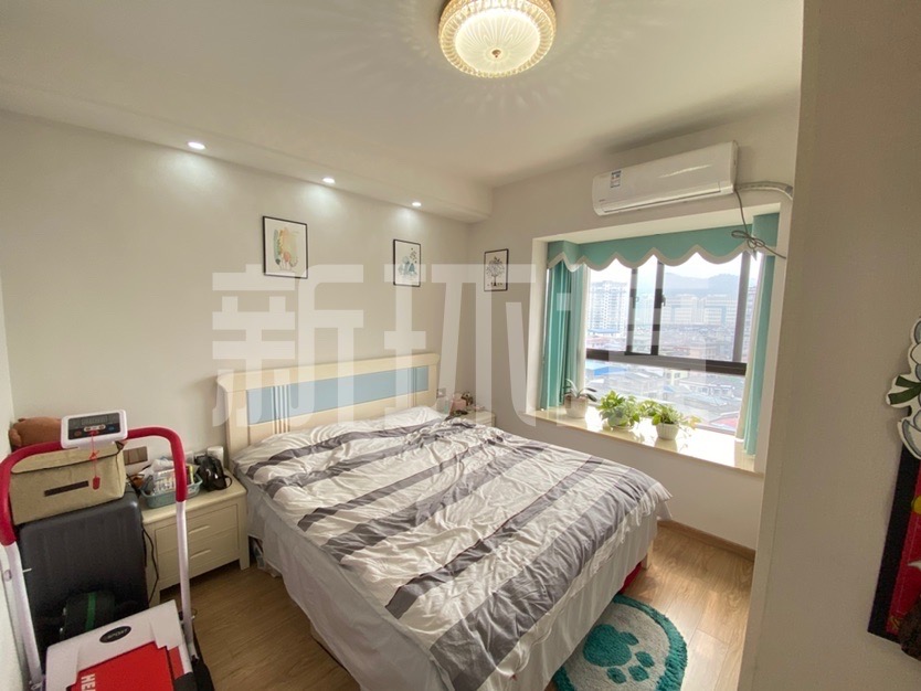 金域滨江 3室2厅2卫 2200.0元/月 金域滨江 3室2厅2卫 2200.0元/月室内图