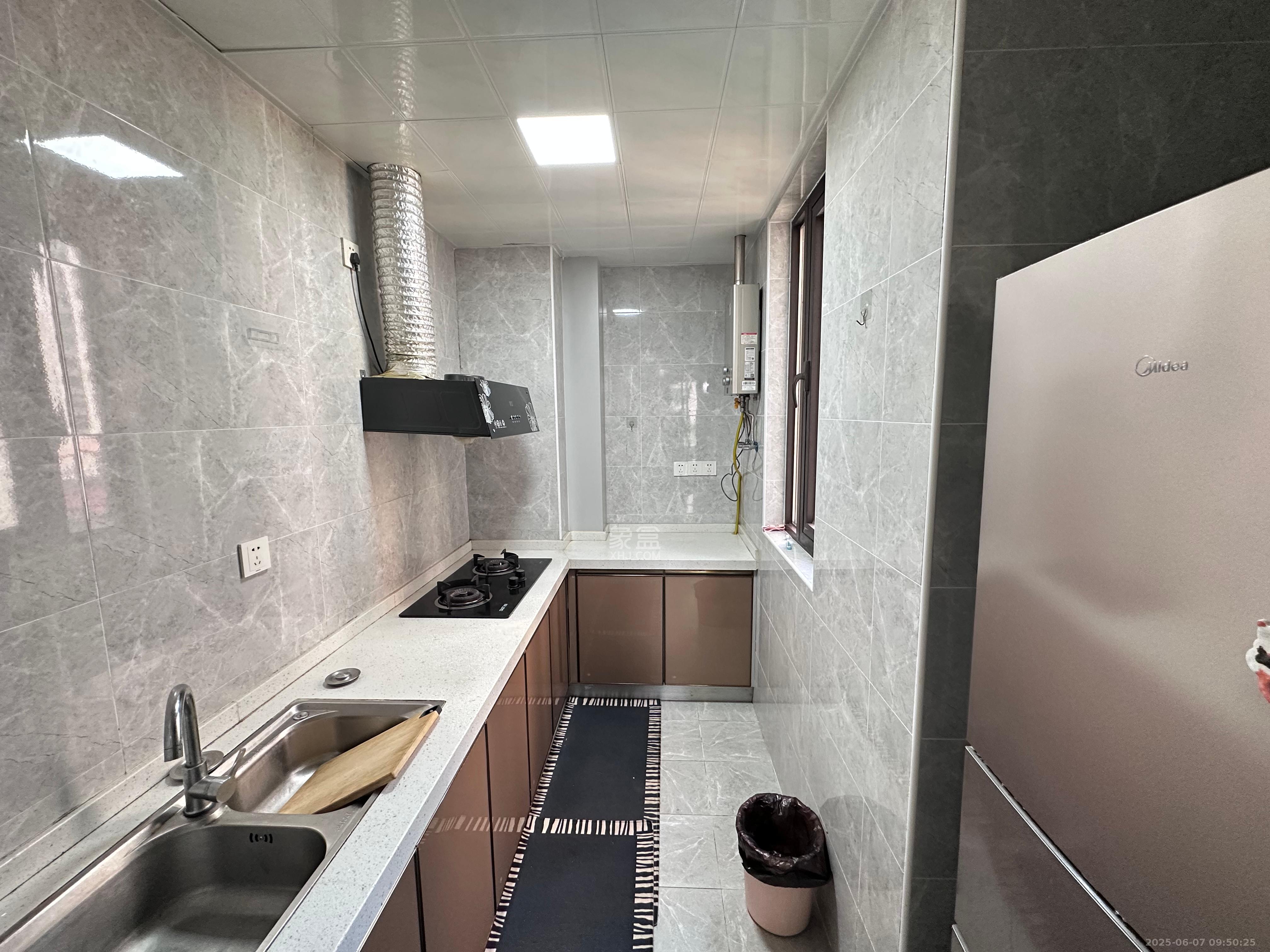 融创融公馆(融创臻苑) 4室2厅2卫 2100.0元/月 融创融公馆(融创臻苑) 4室2厅2卫 2100.0元/月室内图