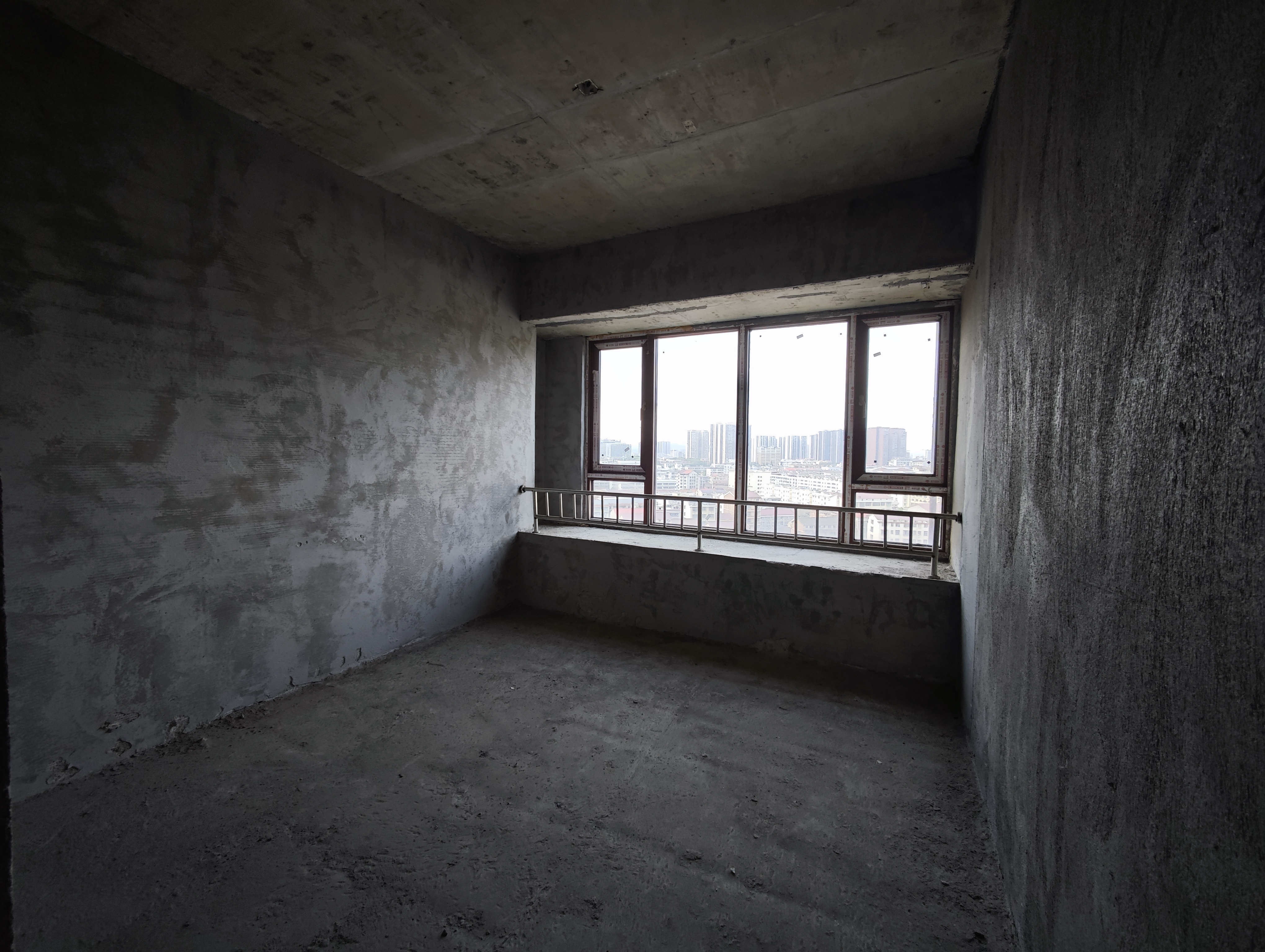 新科苑 3室2厅2卫 75.0万 新科苑 3室2厅2卫 75.0万客厅