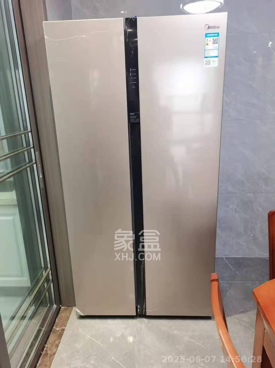 豪庭（江城豪庭）  3室2厅2卫   2400.00元/月室内图