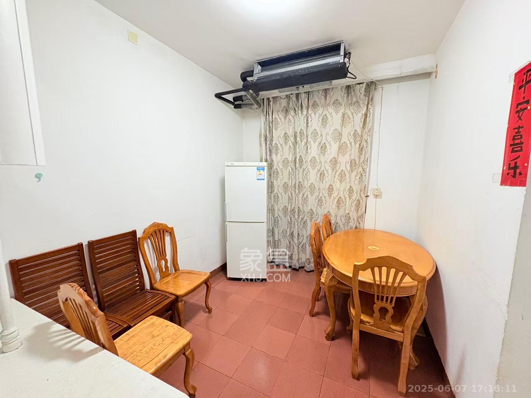 省财政厅宿舍 3室2厅2卫 3000.0元/月 省财政厅宿舍 3室2厅2卫 3000.0元/月室内图