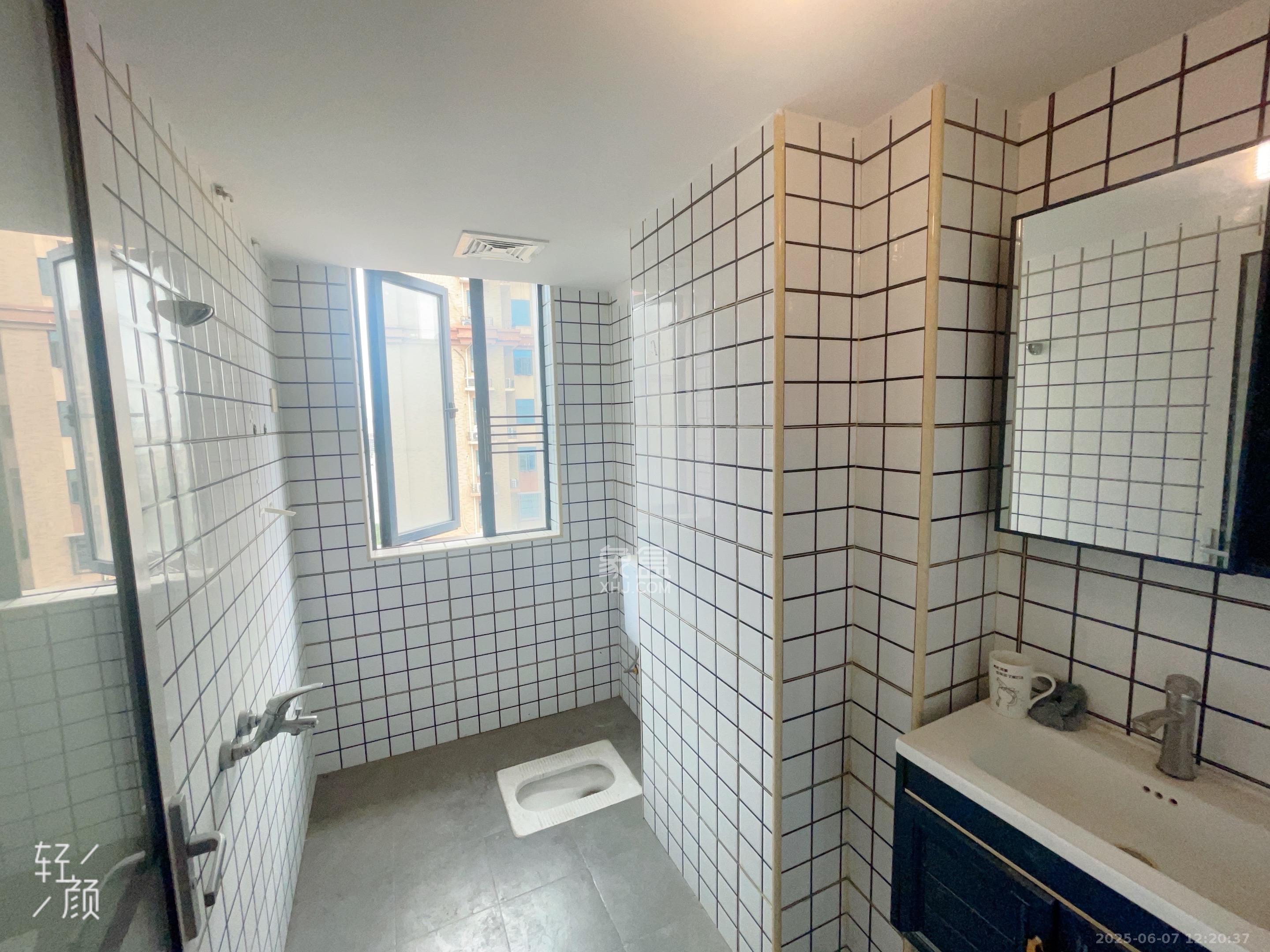 C-park天悦城(紫檀溪苑二期)  1室1厅1卫    1200.0元/月 C-park天悦城(紫檀溪苑二期)  1室1厅1卫    1200.0元/月室内图