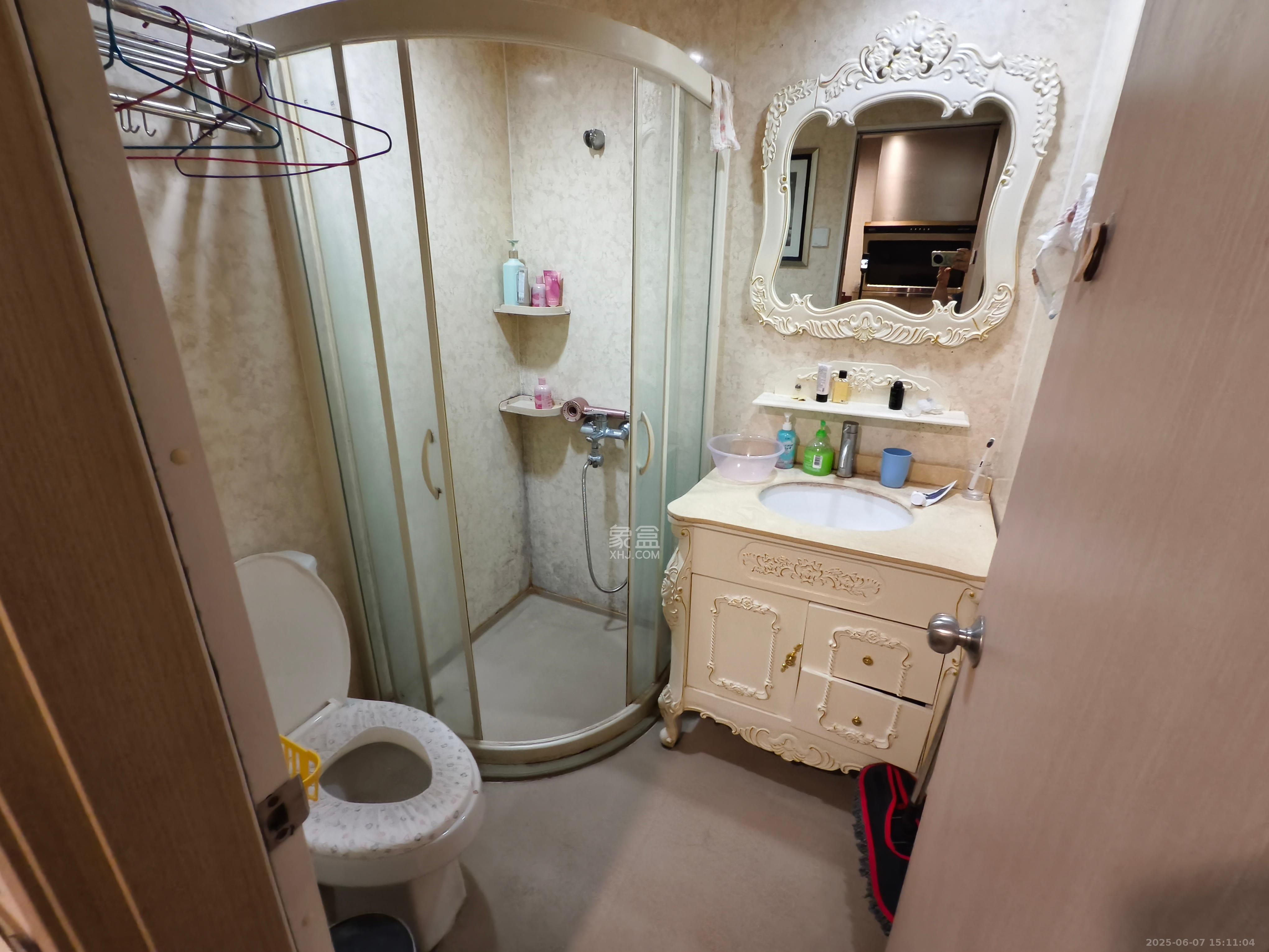 花漾年华(桂花园) 1室1厅1卫 1200.0元/月 花漾年华(桂花园) 1室1厅1卫 1200.0元/月室内图