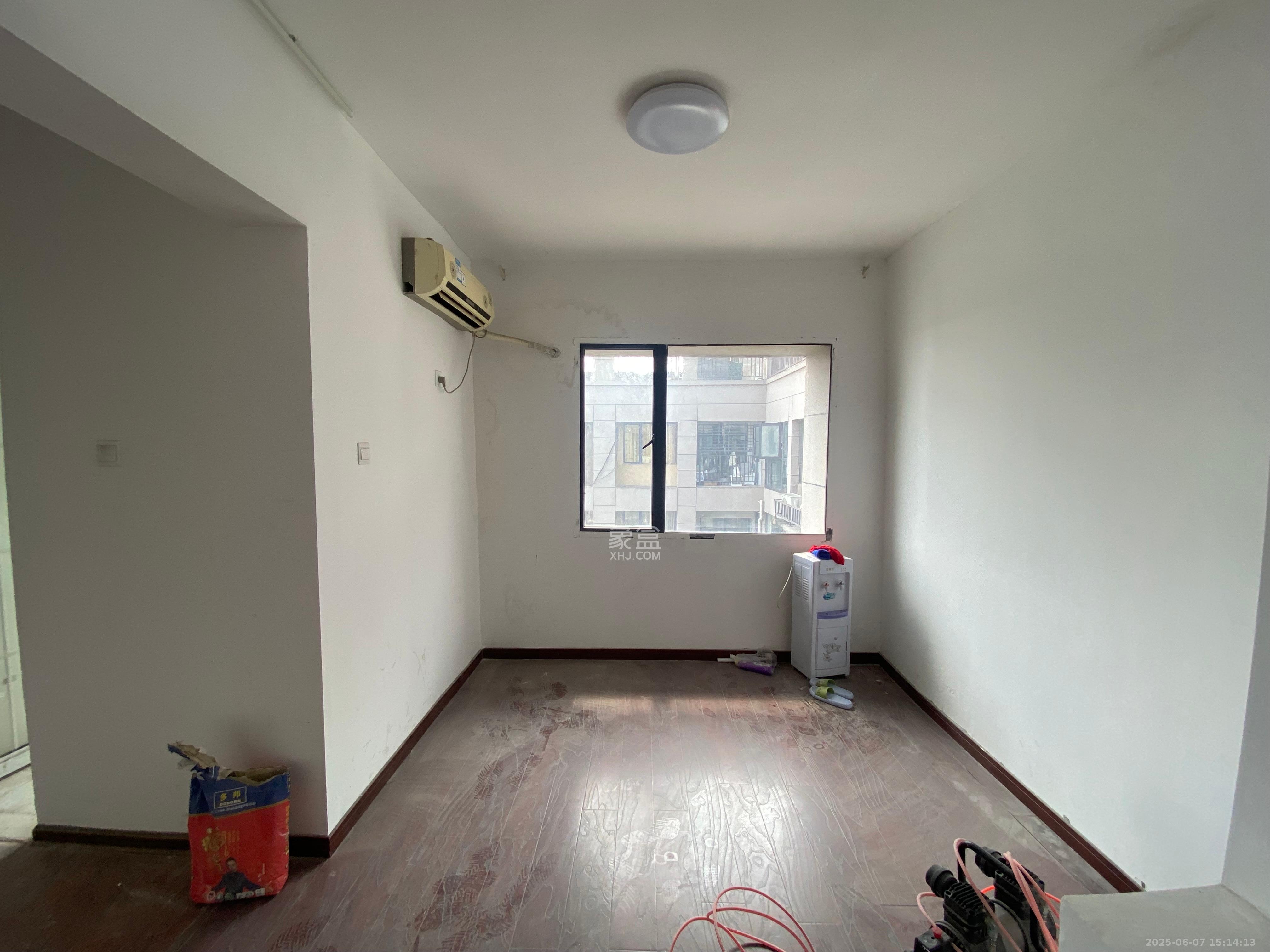 湘腾城市广场  1室0厅0卫    2800.0元/月室内图