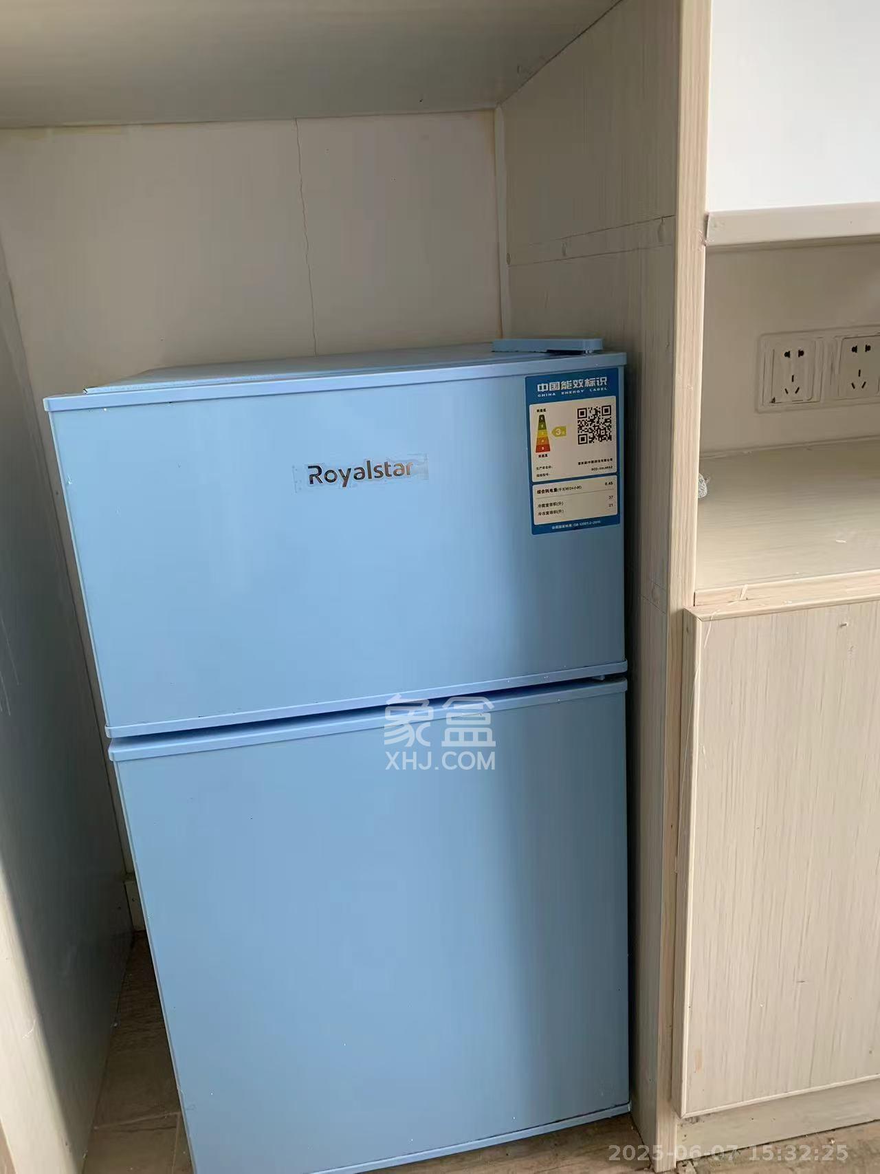 兰亭湾畔 1室1厅1卫 1000.0元/月 兰亭湾畔 1室1厅1卫 1000.0元/月室内图