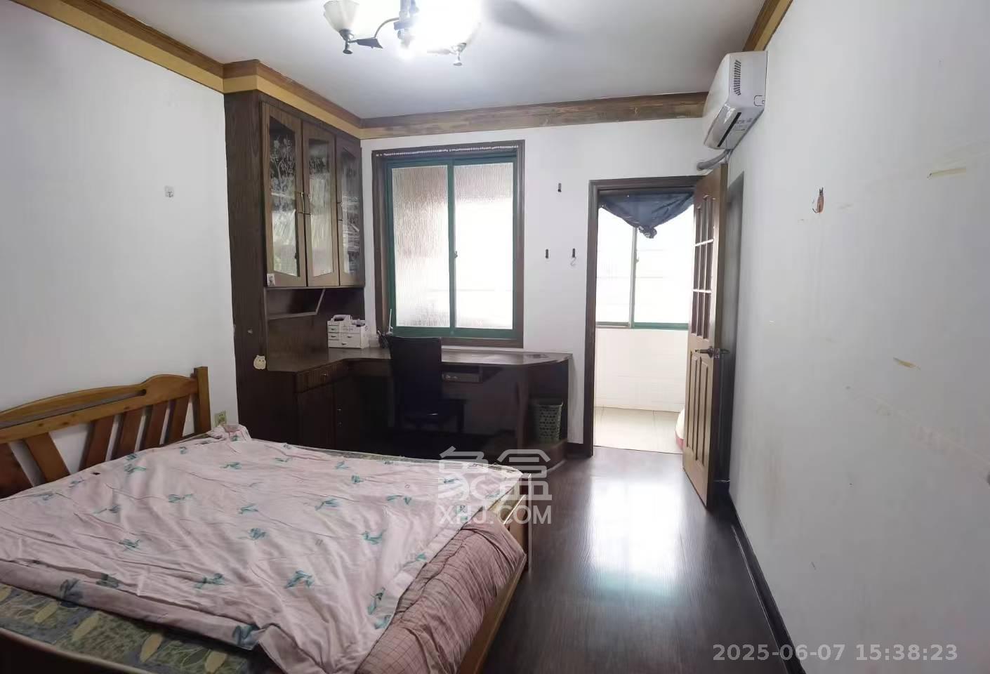 三湘小区  3室2厅1卫   1600.00元/月室内图