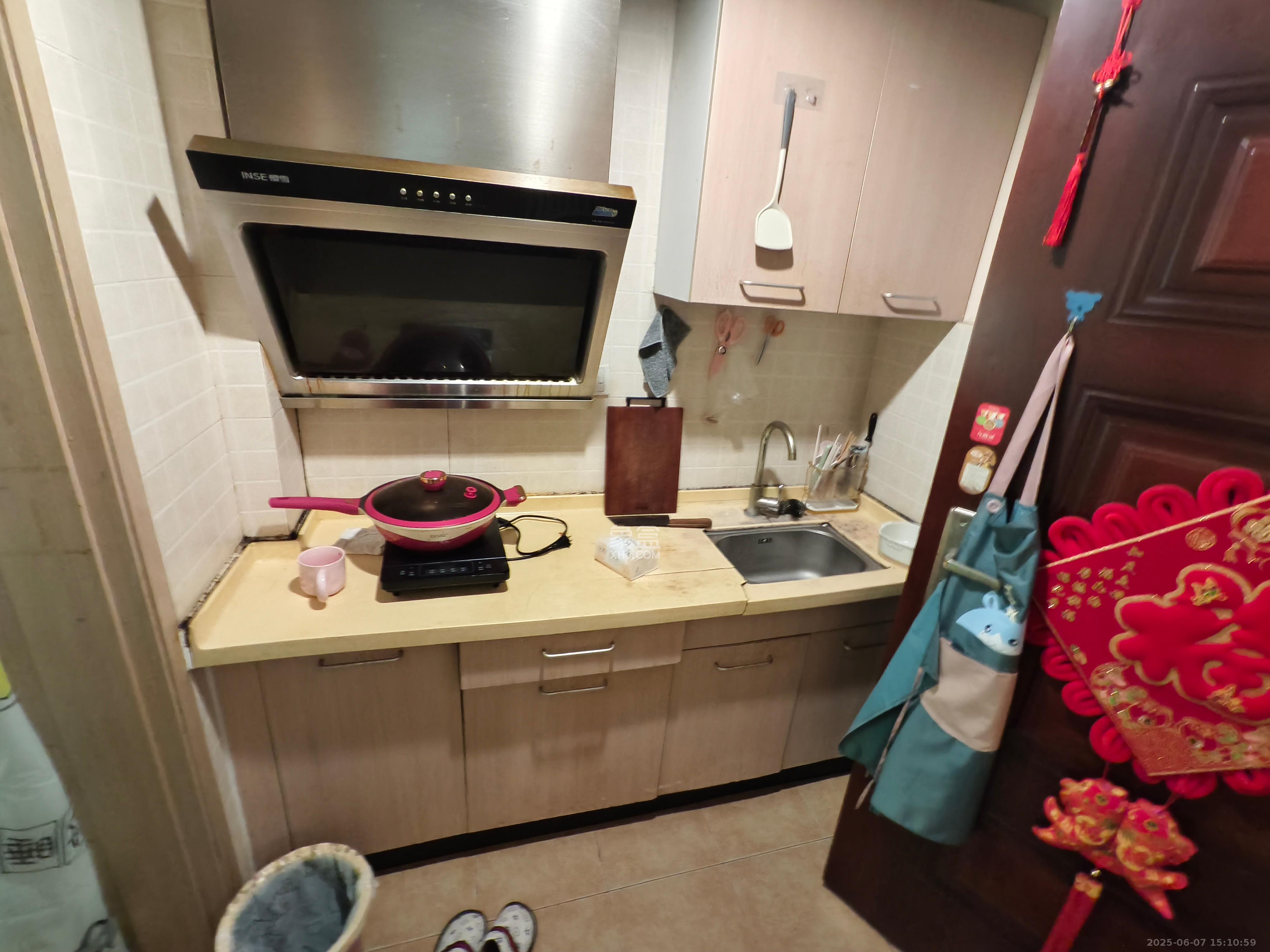 花漾年华(桂花园) 1室1厅1卫 1200.0元/月 花漾年华(桂花园) 1室1厅1卫 1200.0元/月室内图