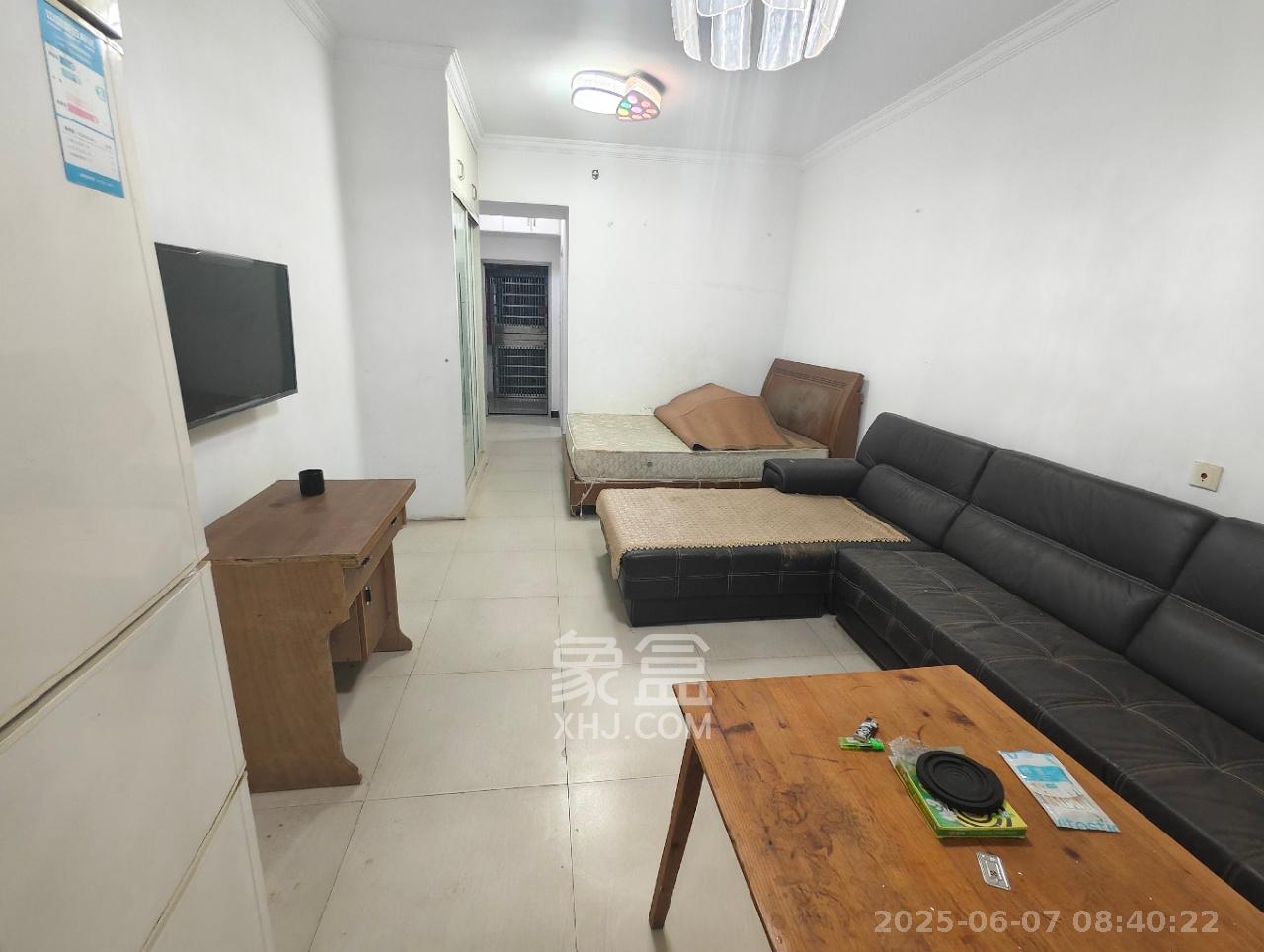 怡海星城 1室1厅1卫 900.0元/月 怡海星城 1室1厅1卫 900.0元/月室内图