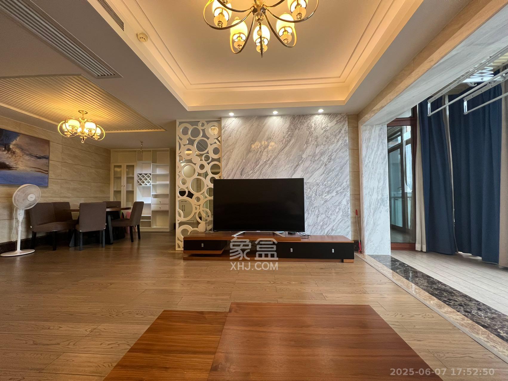 北辰定江洋 2室2厅2卫 7000.0元/月 北辰定江洋 2室2厅2卫 7000.0元/月室内图