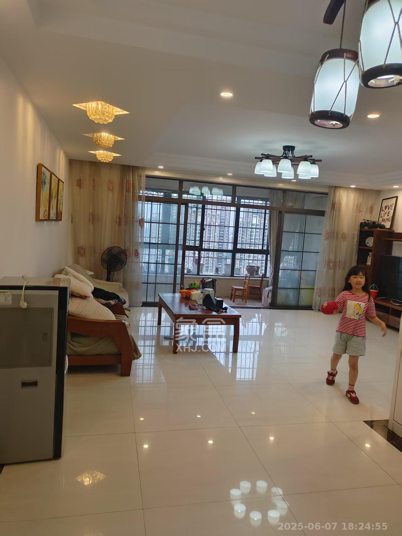 好望谷  2室2厅1卫    2000.0元/月 好望谷  2室2厅1卫    2000.0元/月