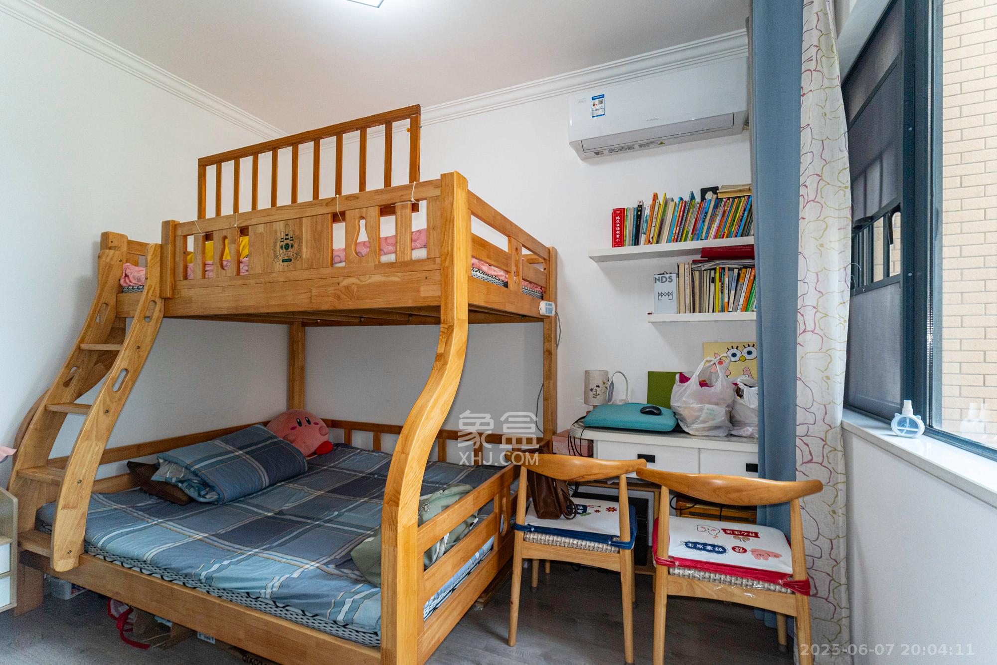 深业喜汇 2室2厅1卫 51.8万 深业喜汇 2室2厅1卫 51.8万卧室