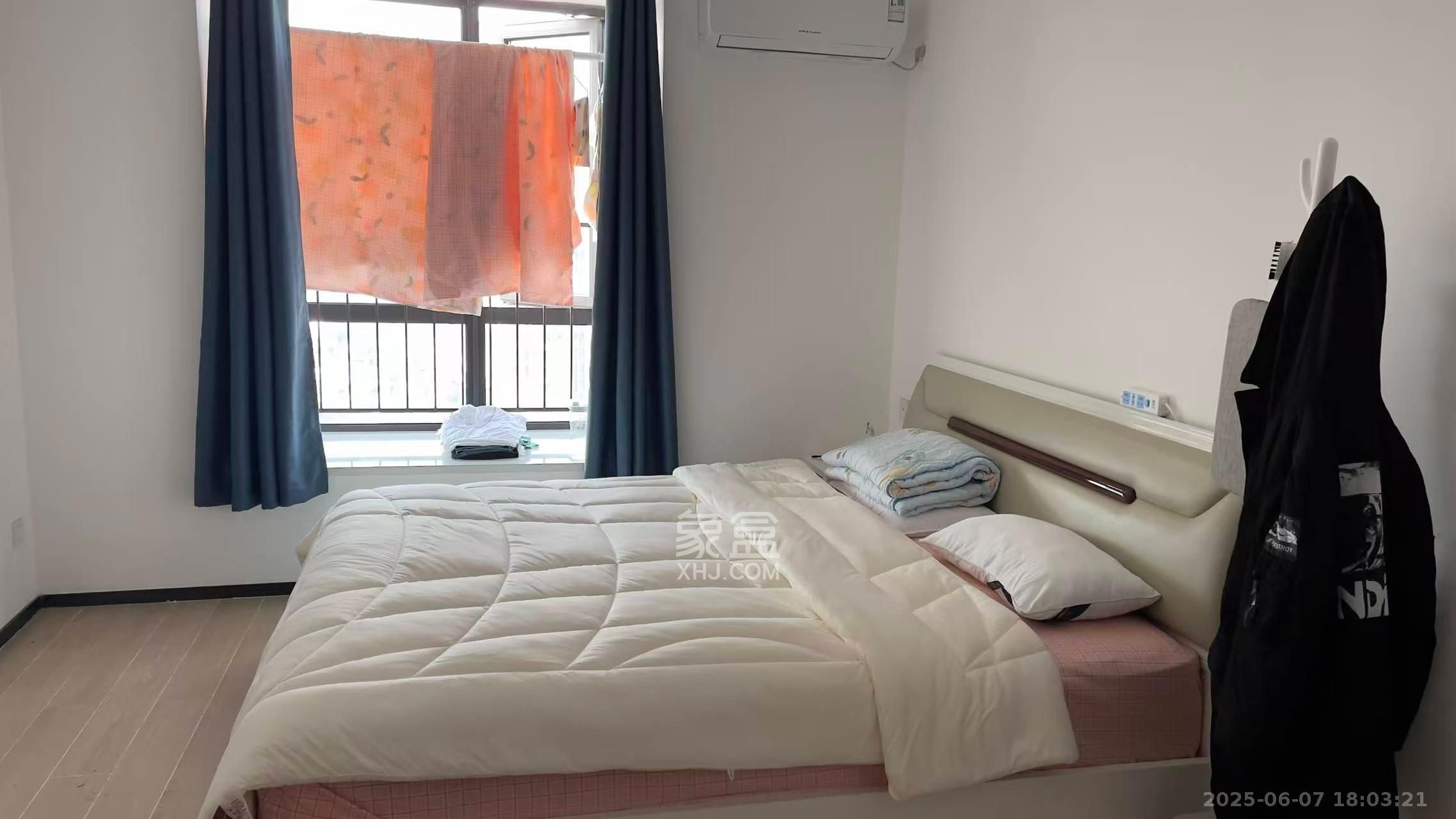 中海国际二期 1室1厅1卫 1200.0元/月 中海国际二期 1室1厅1卫 1200.0元/月室内图