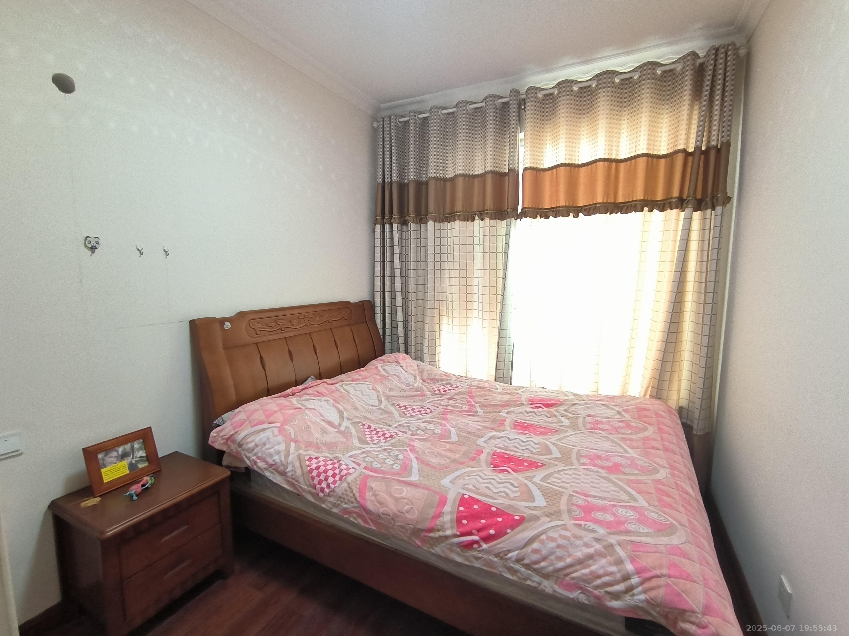 佳兆业金域天下三期 3室2厅1卫 2000.0元/月 佳兆业金域天下三期 3室2厅1卫 2000.0元/月室内图