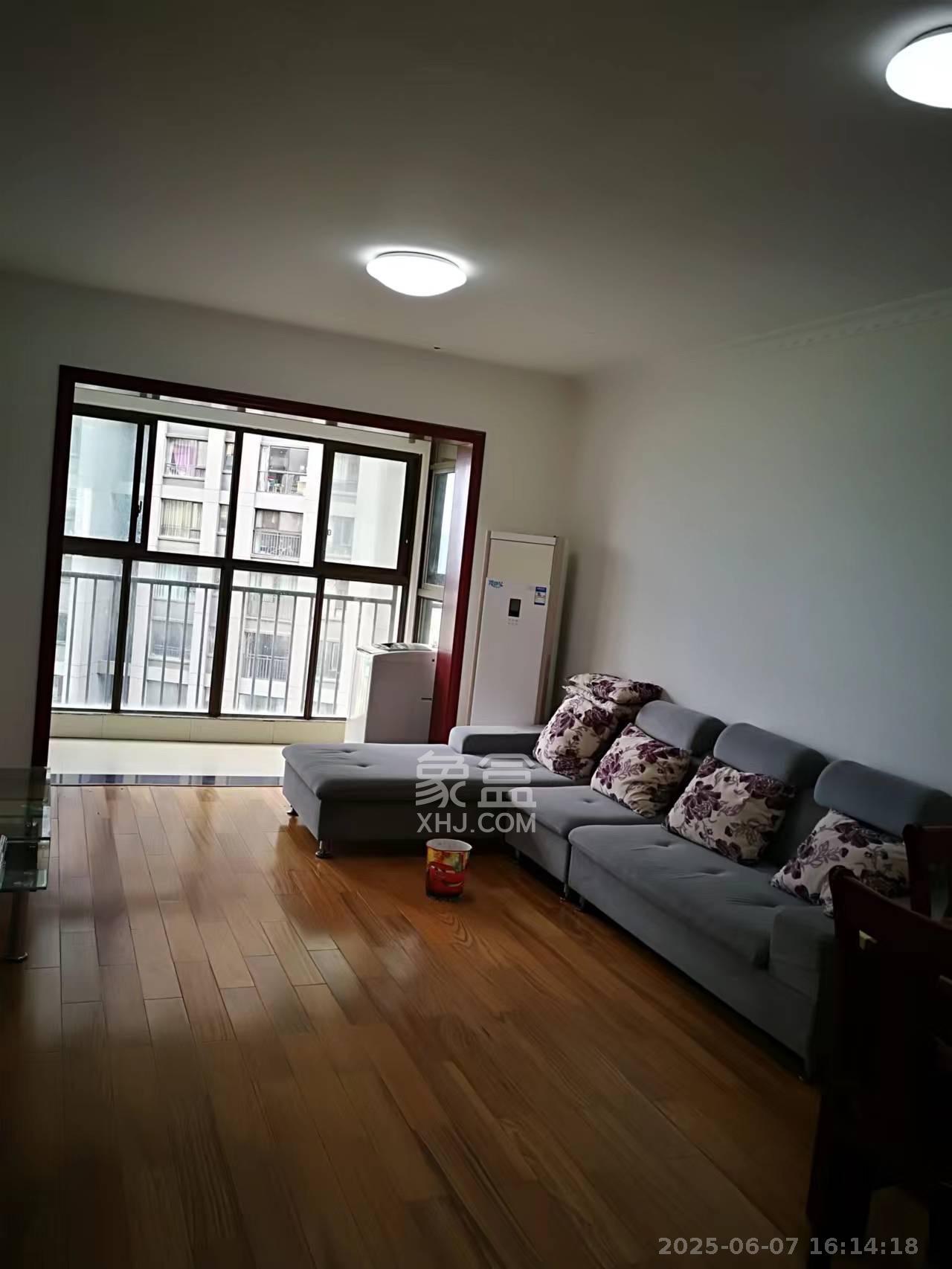 旭辉御府 3室1厅1卫 2400.0元/月 旭辉御府 3室1厅1卫 2400.0元/月室内图