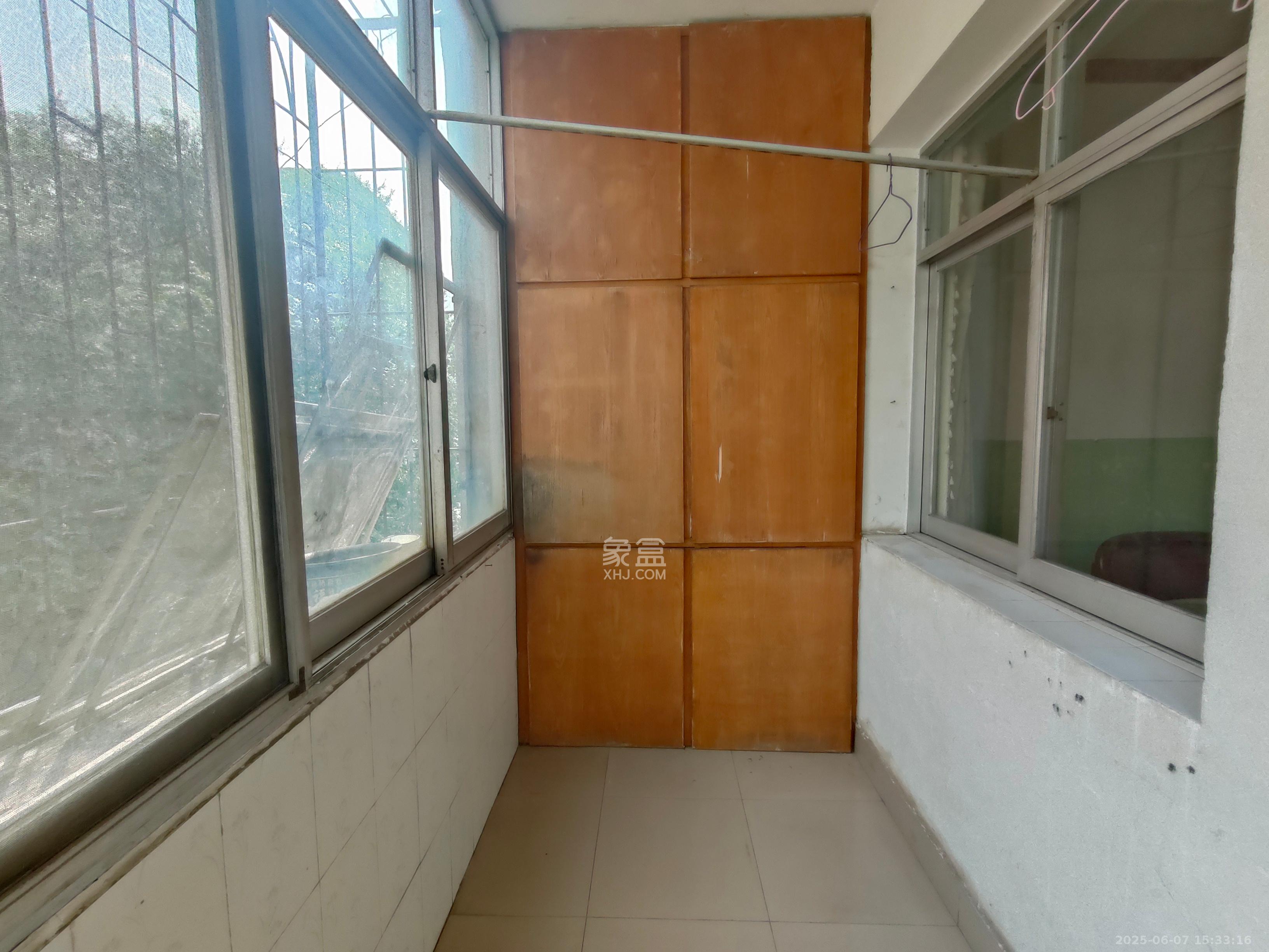 散热器厂宿舍 2室1厅1卫 800.0元/月 散热器厂宿舍 2室1厅1卫 800.0元/月室内图