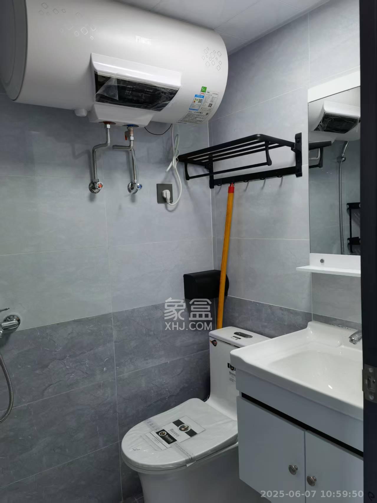 金地铂悦 1室0厅0卫 1400.0元/月 金地铂悦 1室0厅0卫 1400.0元/月室内图